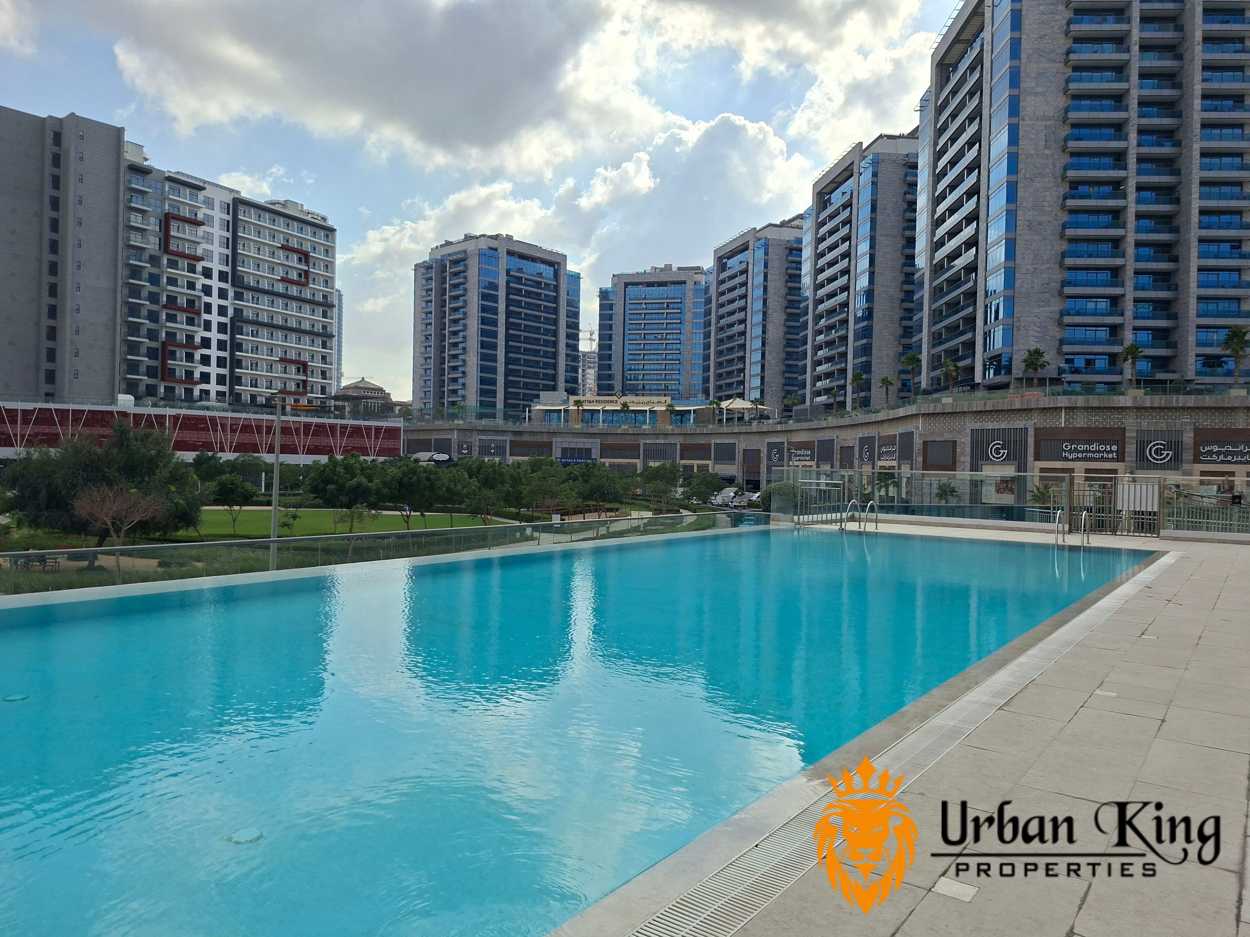 Chillar free/ 1 bhk with fully fitted kitchen appliances/ luxury amenities/ Center of arjan