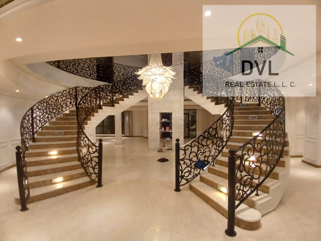 Prime location | 7 Bed plus maid plus driver room
