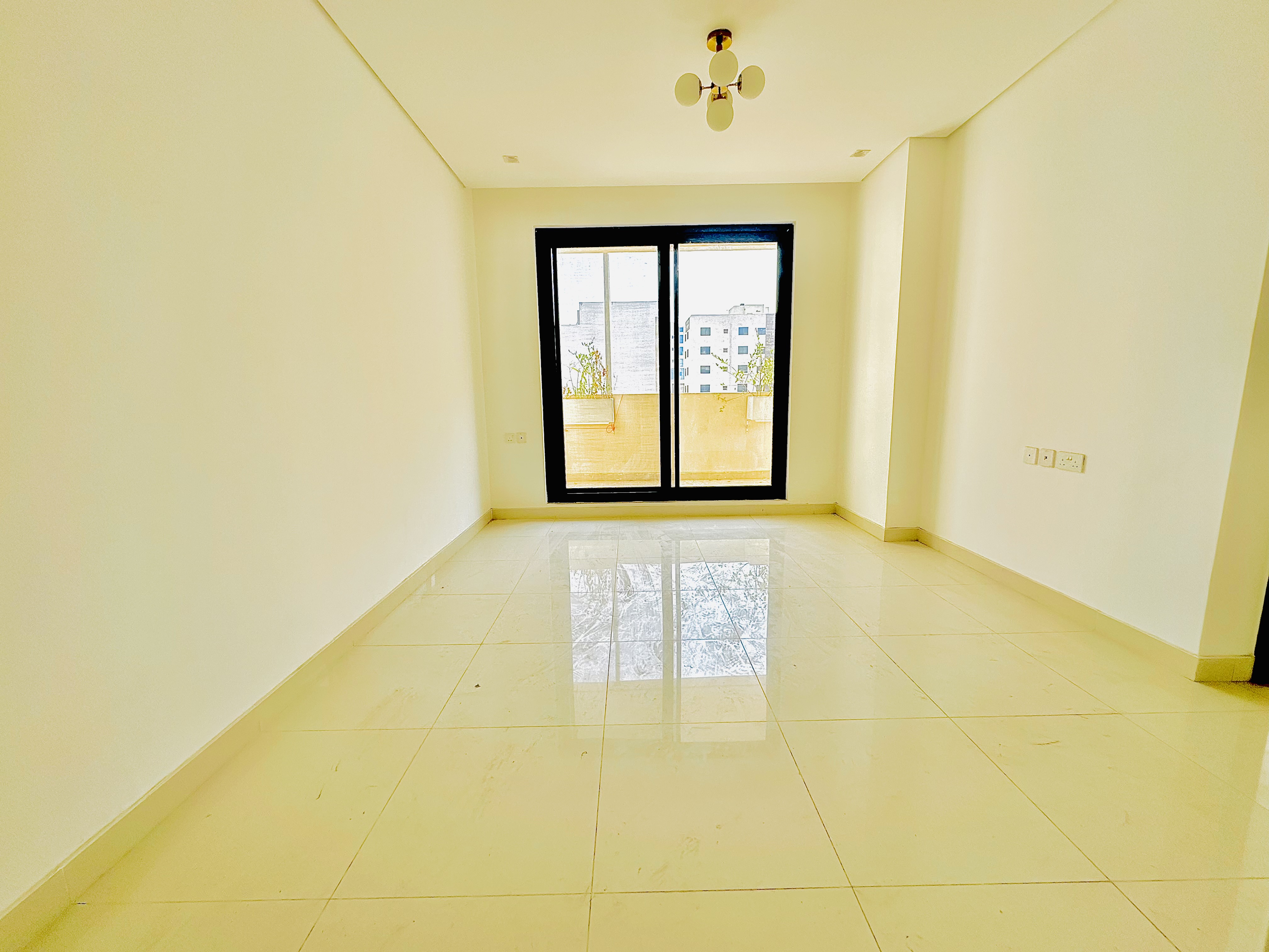 Brand new 1 bhk with huge balconies master room great amanities ready to move