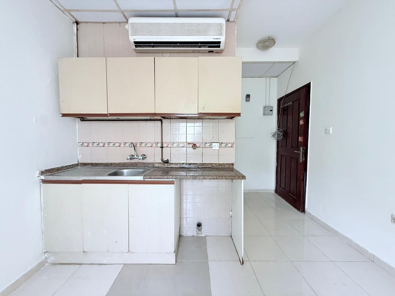 STODIO APARTMENT READY TO MOVE APARTMENT GOOD MANTINACE GOOD LOCATION NEAR TO MUWAILAH PARAK