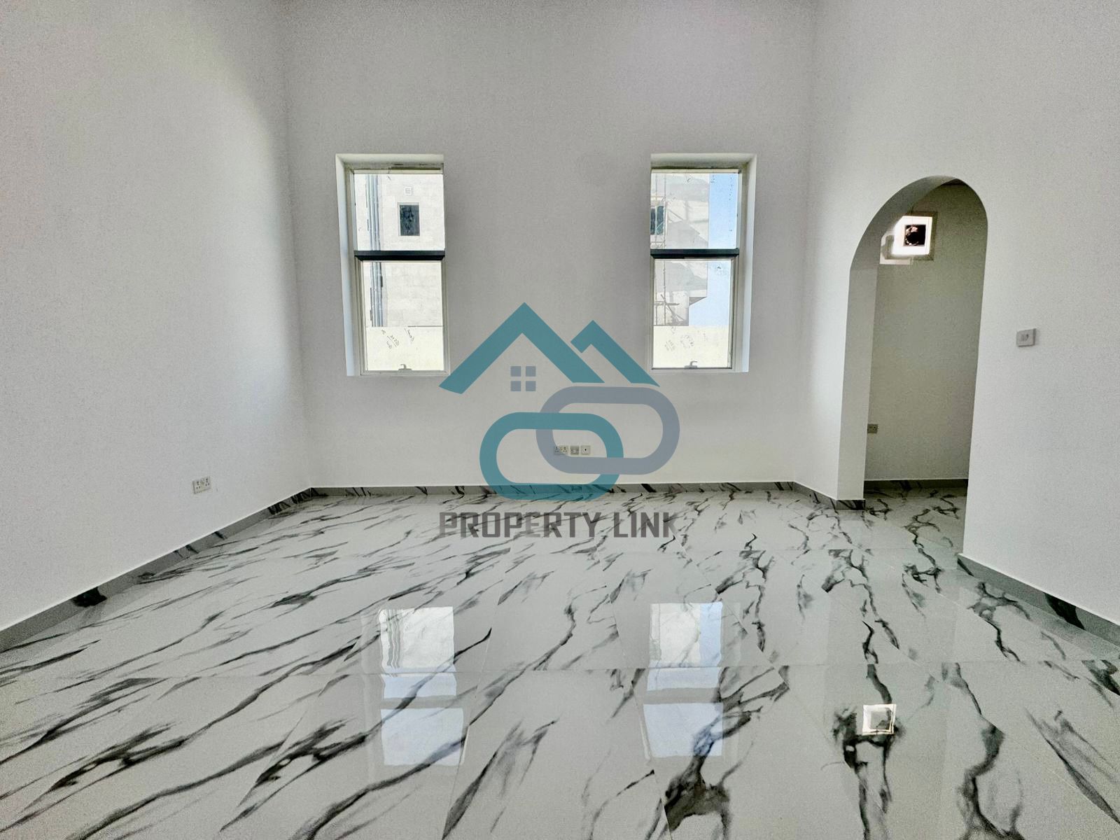 BRAND NEW BIG STUDIO FOR RENT IN MADINAT ZAYED HS