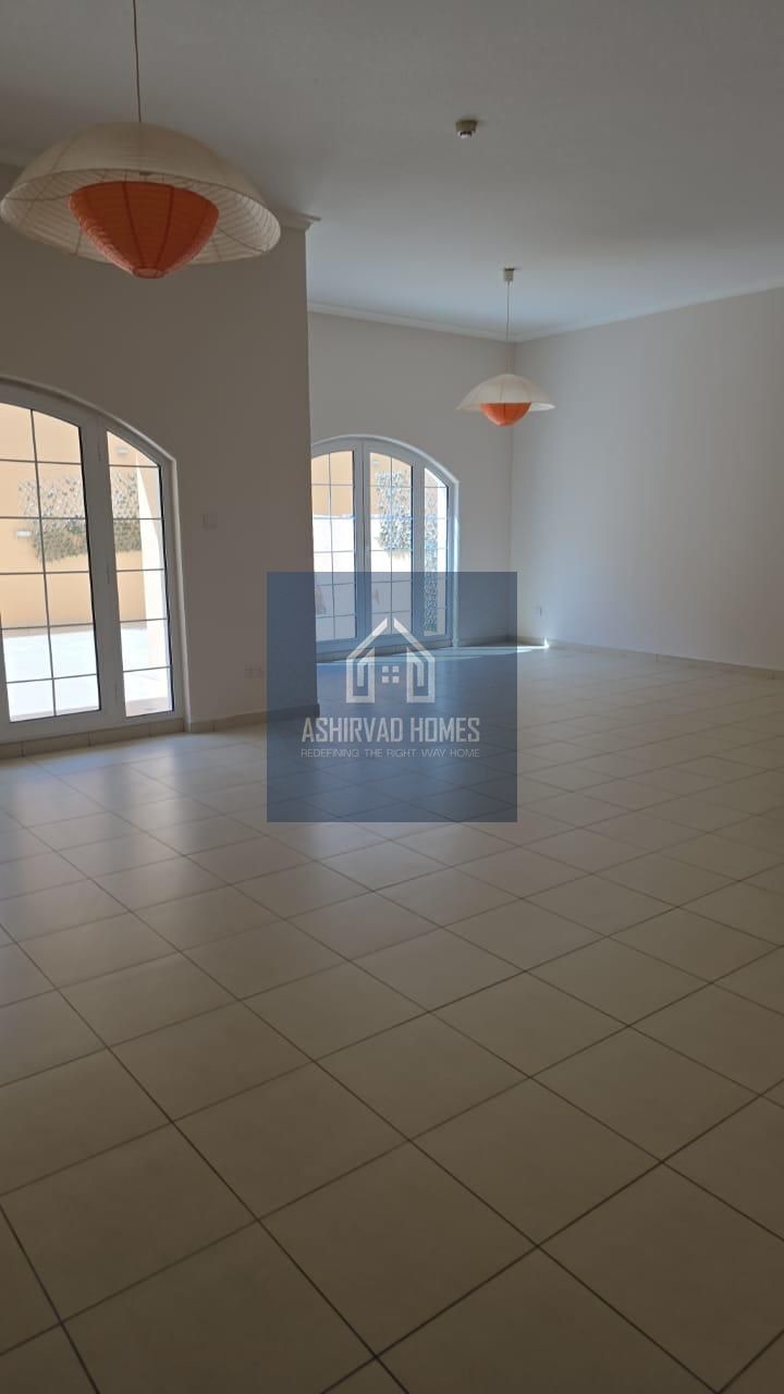 SPACIOUS 3BR+MAIDS + STORE WITH PARKINGS