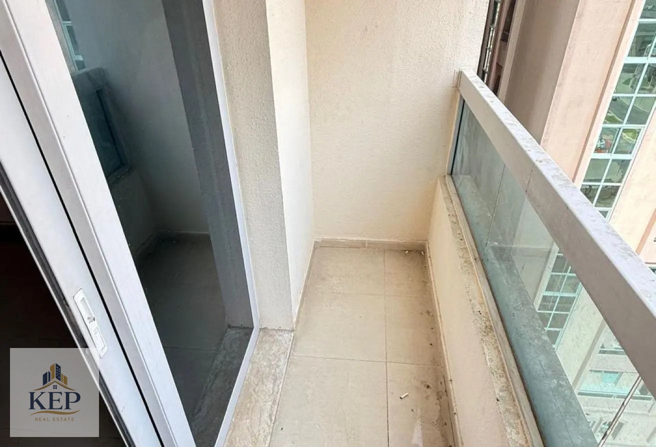 Apartment for rent in Al Khan Lagoon Tower, Al Khan Lagoon For Rent: 2-Bedroom Apartment with Living Room – Second Tenant | Al Khan A great opp. .