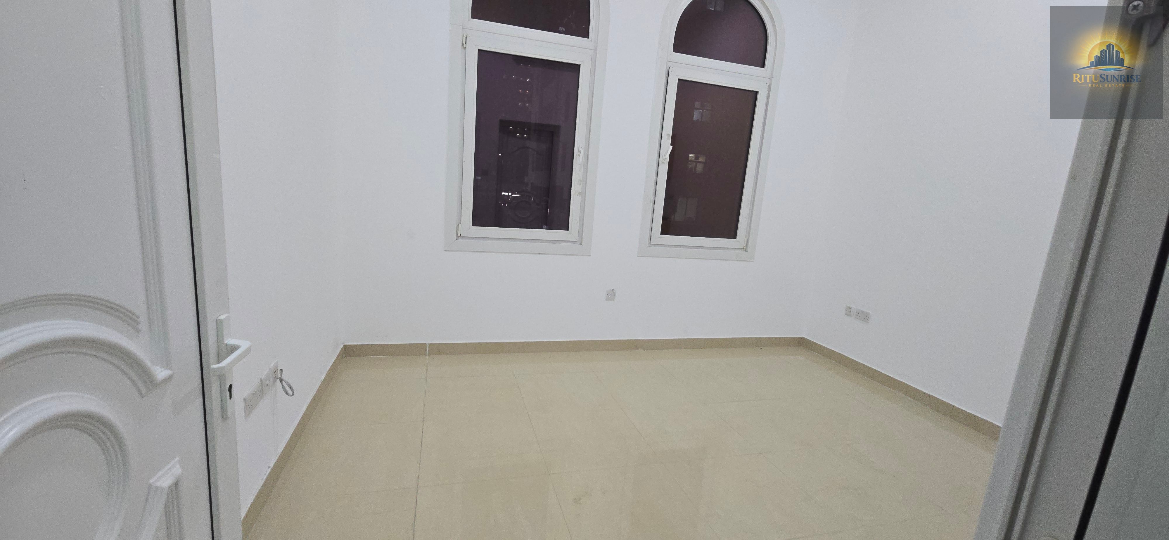 BEAUTIFUL STUDIO APARTMENT AVAILABLE IN KHALIDIYA BACKSIDE KHALIDIYA MALL READY TO MOVE
