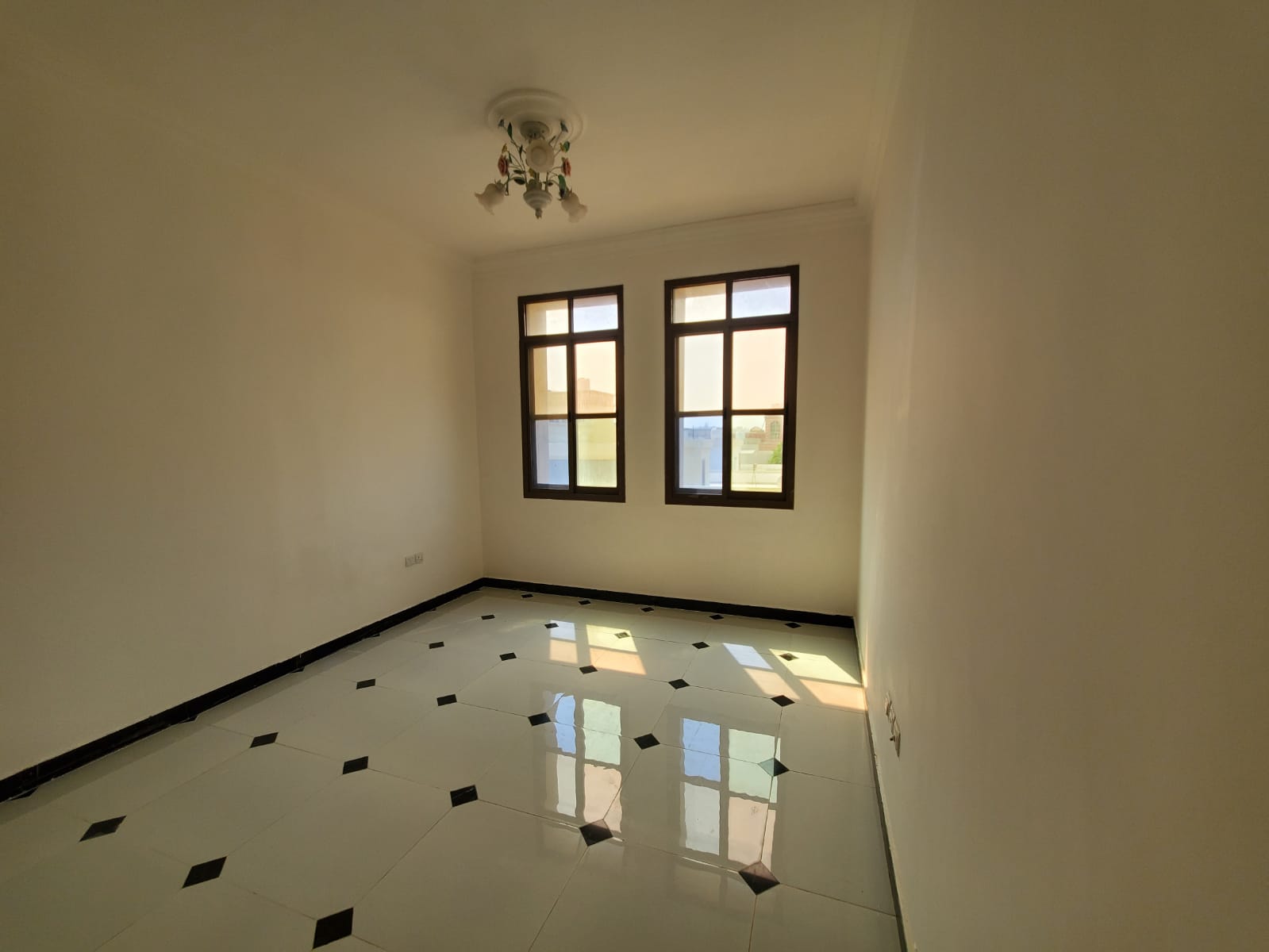 Studio apartment for annual rent in Al Rawda, near Sheikh Ammar Street and close to Ajman Academy.
