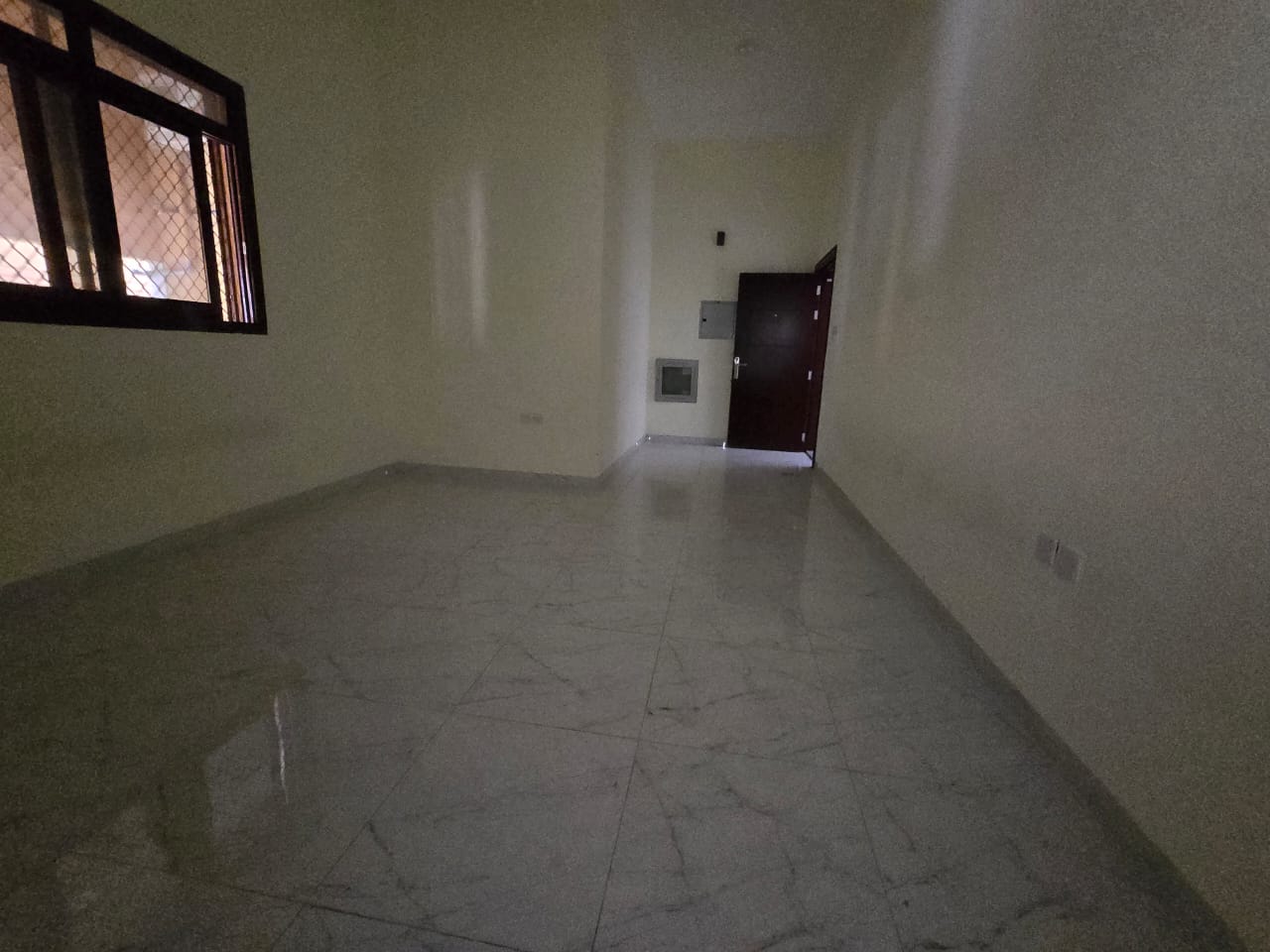 AED 24,000 per year – Annual Rent First Tenant Studio | Al Mowaihat 3 A premium studio available for annual rent in Al Mowaihat 3, located in a brand
