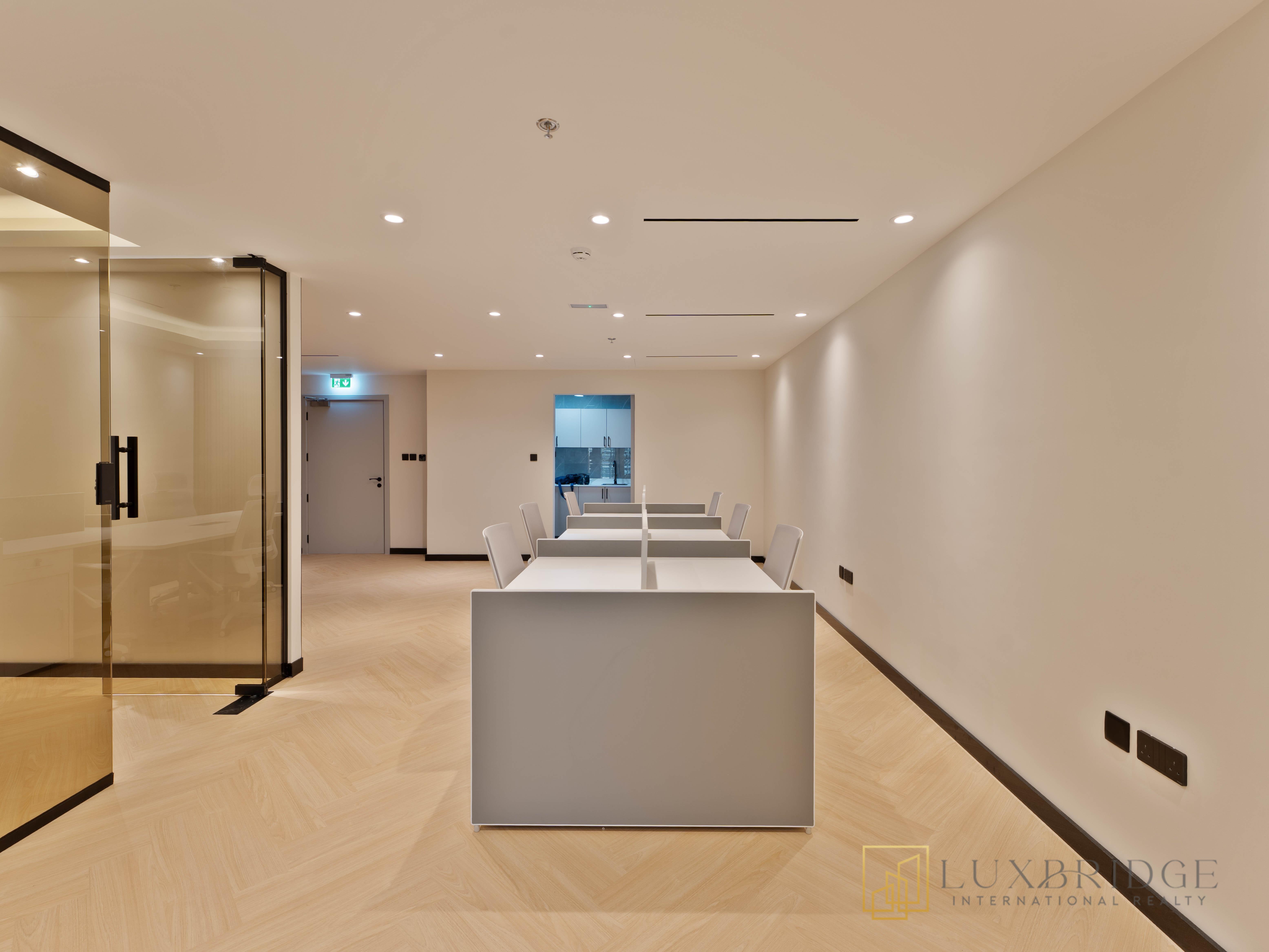 Ready To Move In | Prime Location | Fully Fitted