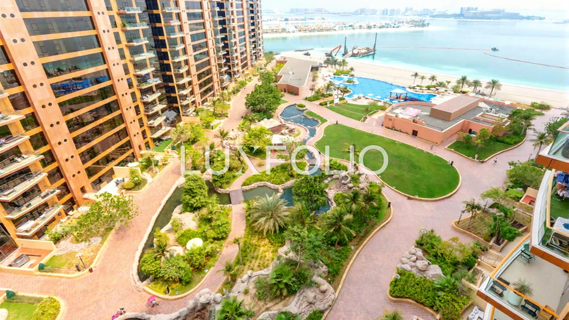 Vacant | Sea view | Unfurnished