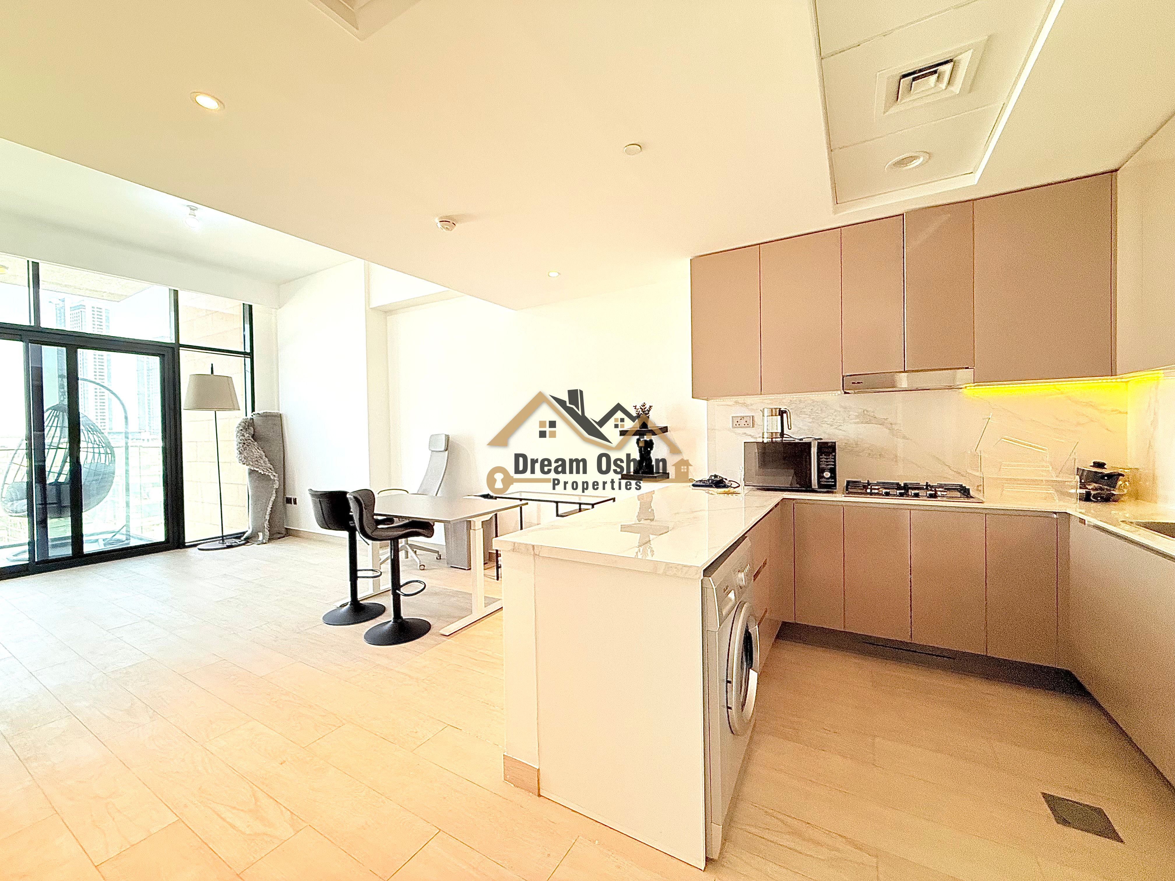 U Shape Kitchen | Huge Size Aprt | Ready To Move