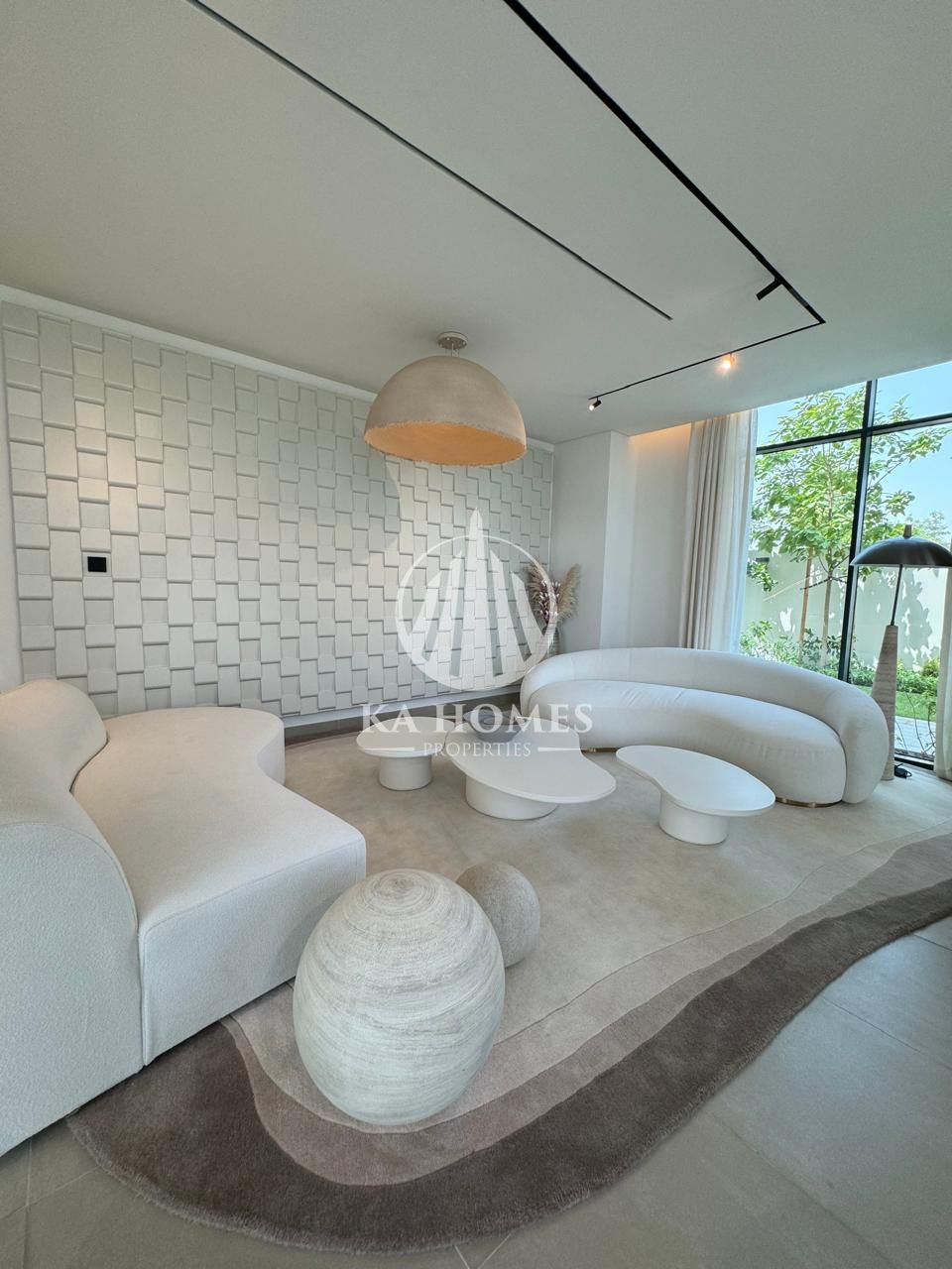 Luxury villas with unique waterfront views on a swimmable lagoon – Start with only 5%