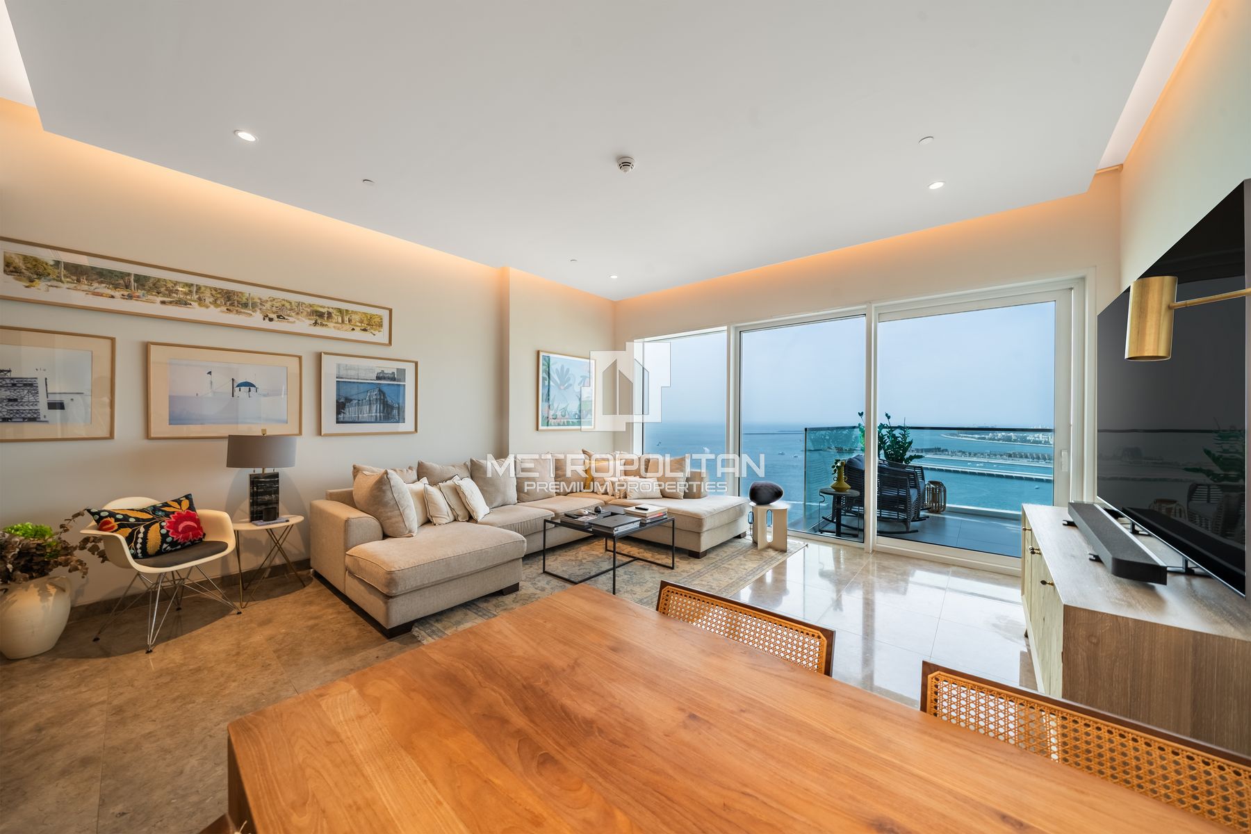 Vacant | Furnished | Stunning Sea View | Upgraded