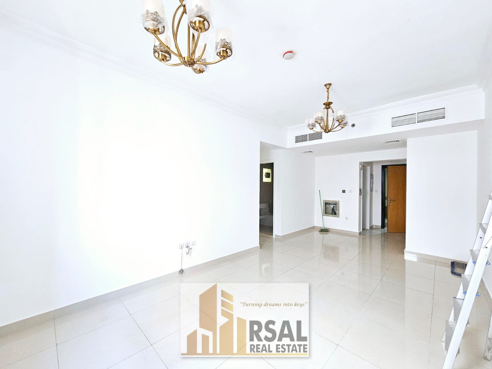 Afordable Lavish Family 2Bhk //Coverd Parking//Ready to Move//Easy Payment//Close To The Al Zahiya City Center