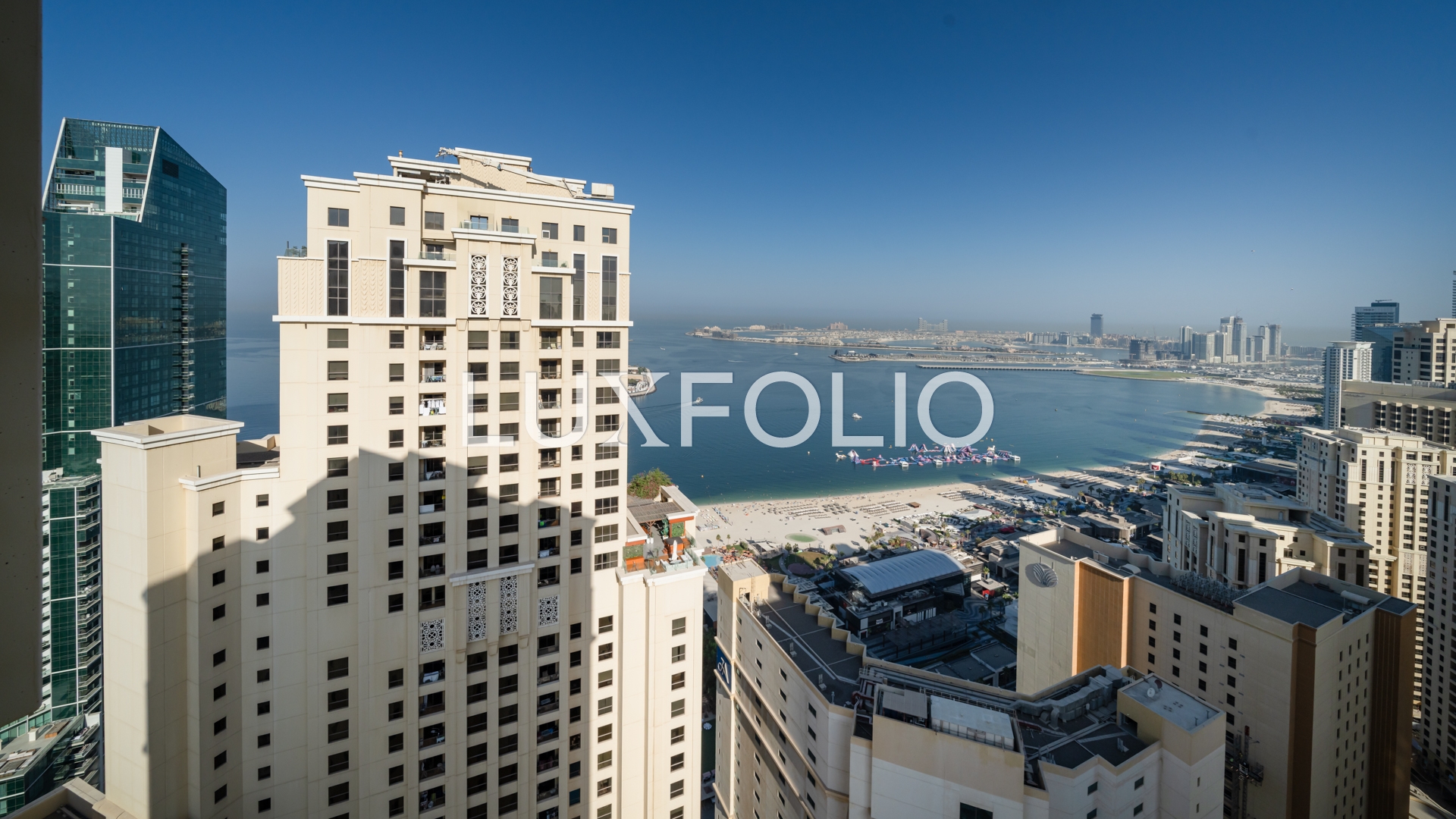 Converted 1 Bedroom | High floor | Vacant