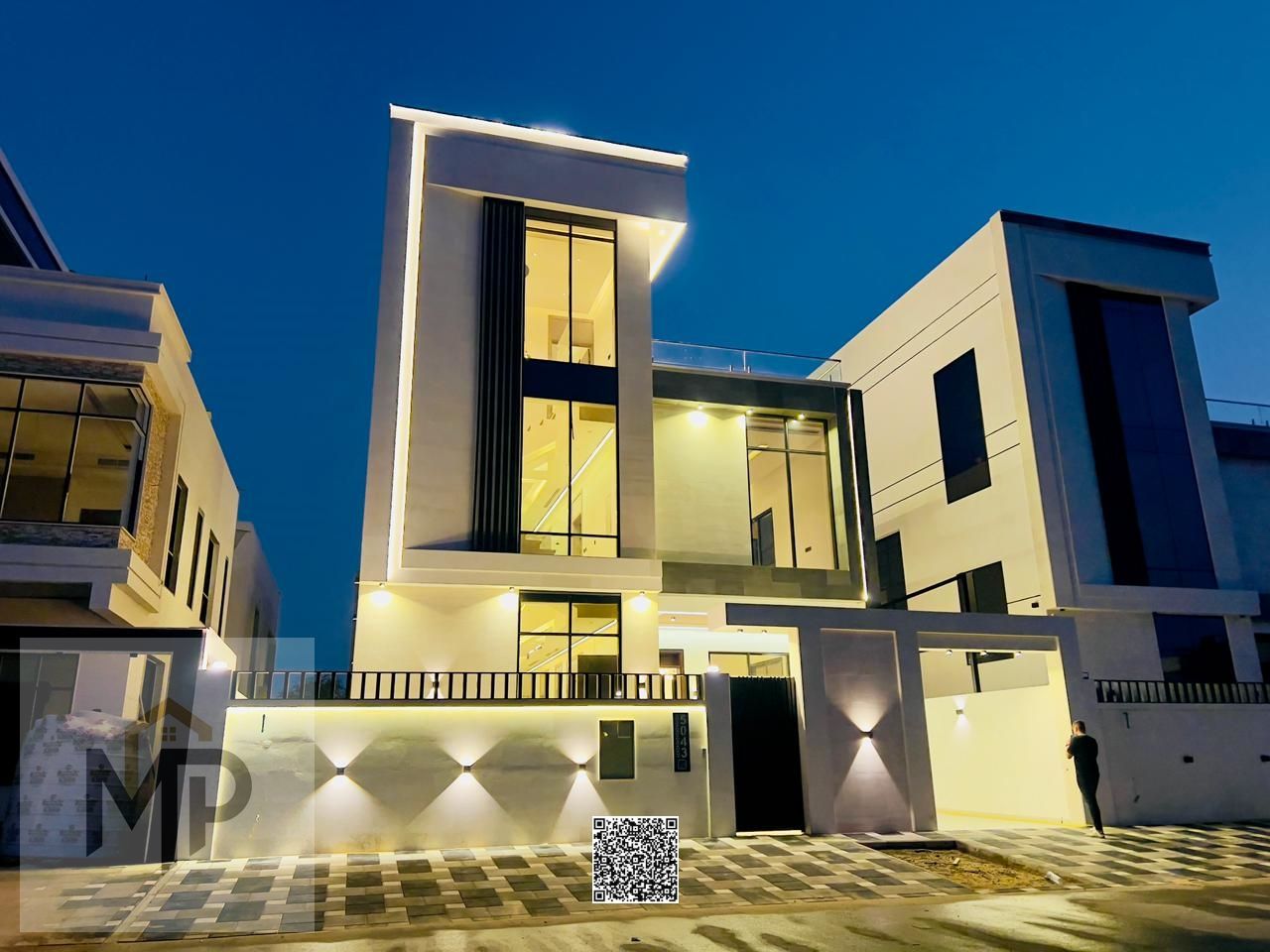 Modern luxury villa for sale in Al Yasmin - Ajman | High-end finishes and distinctive contemporary design