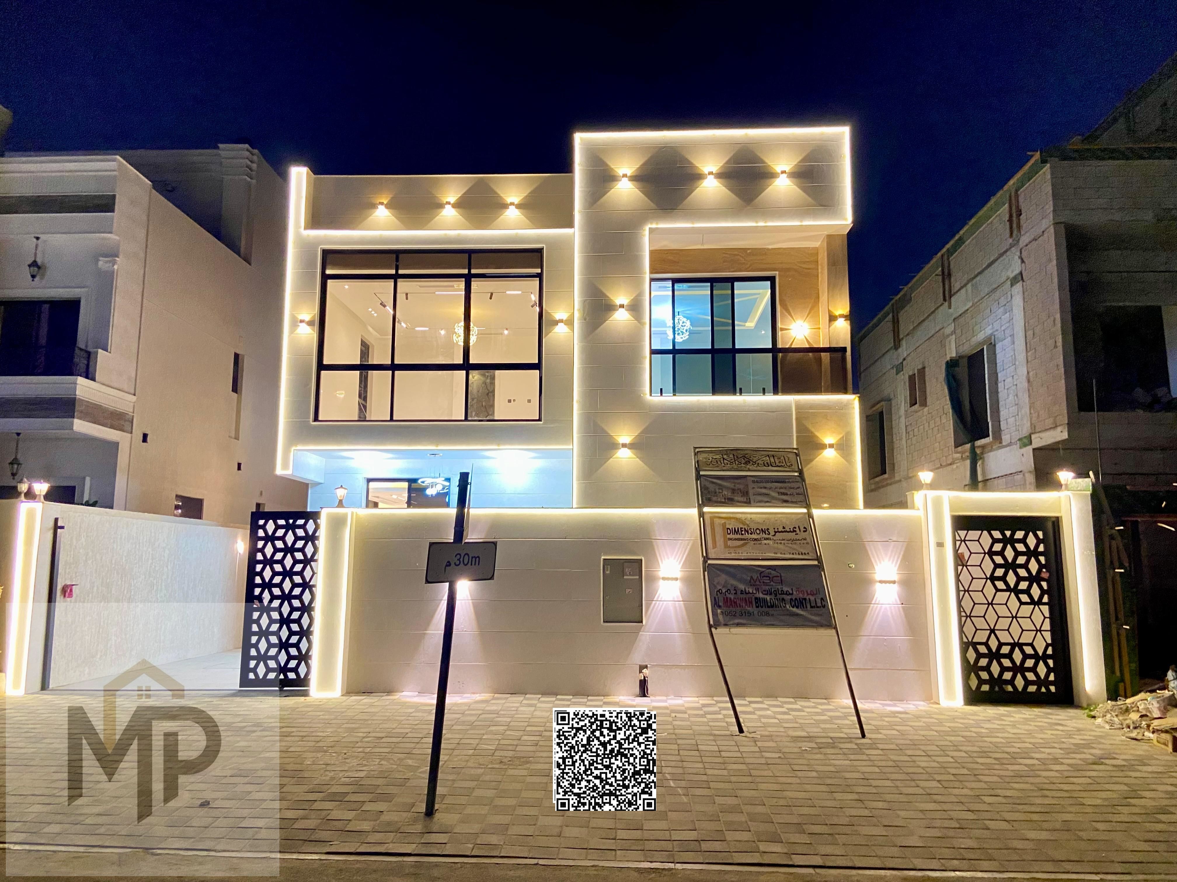 Luxury villa with a modern design, high-end finishes, a garden, and a private pool. Registration included in the price.
