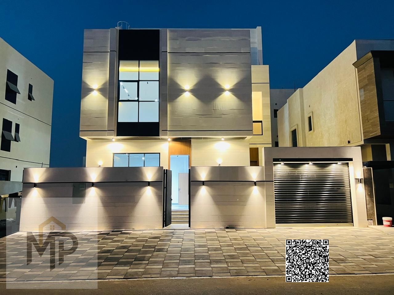 Get your villa ready for occupancy, including registration fees, with a very spacious indoor pool and hotel-style finishes.