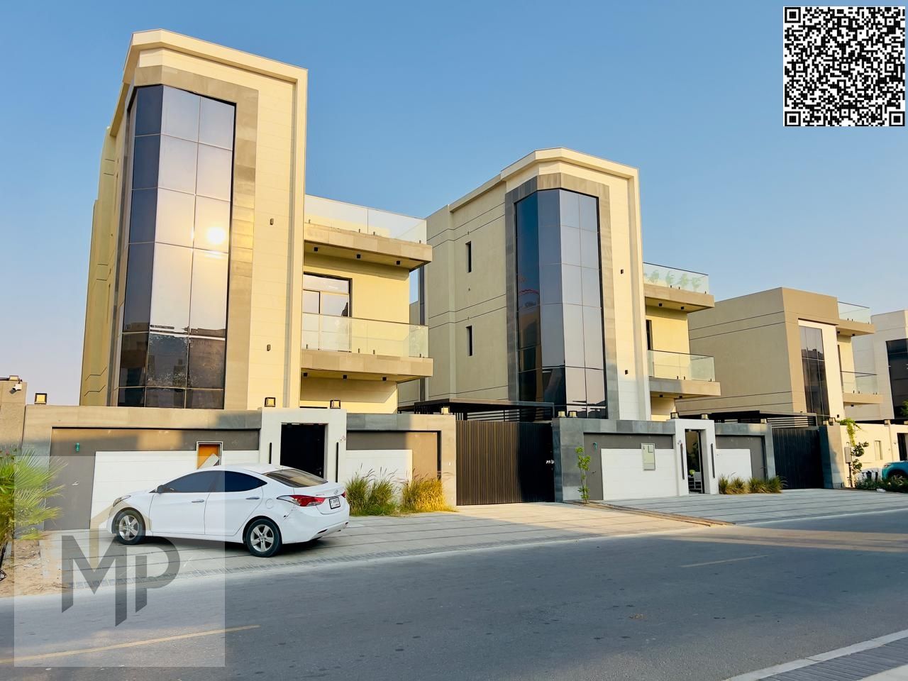 A luxurious two-story villa with a European design is for sale at a negotiable price. Water and electricity are included.