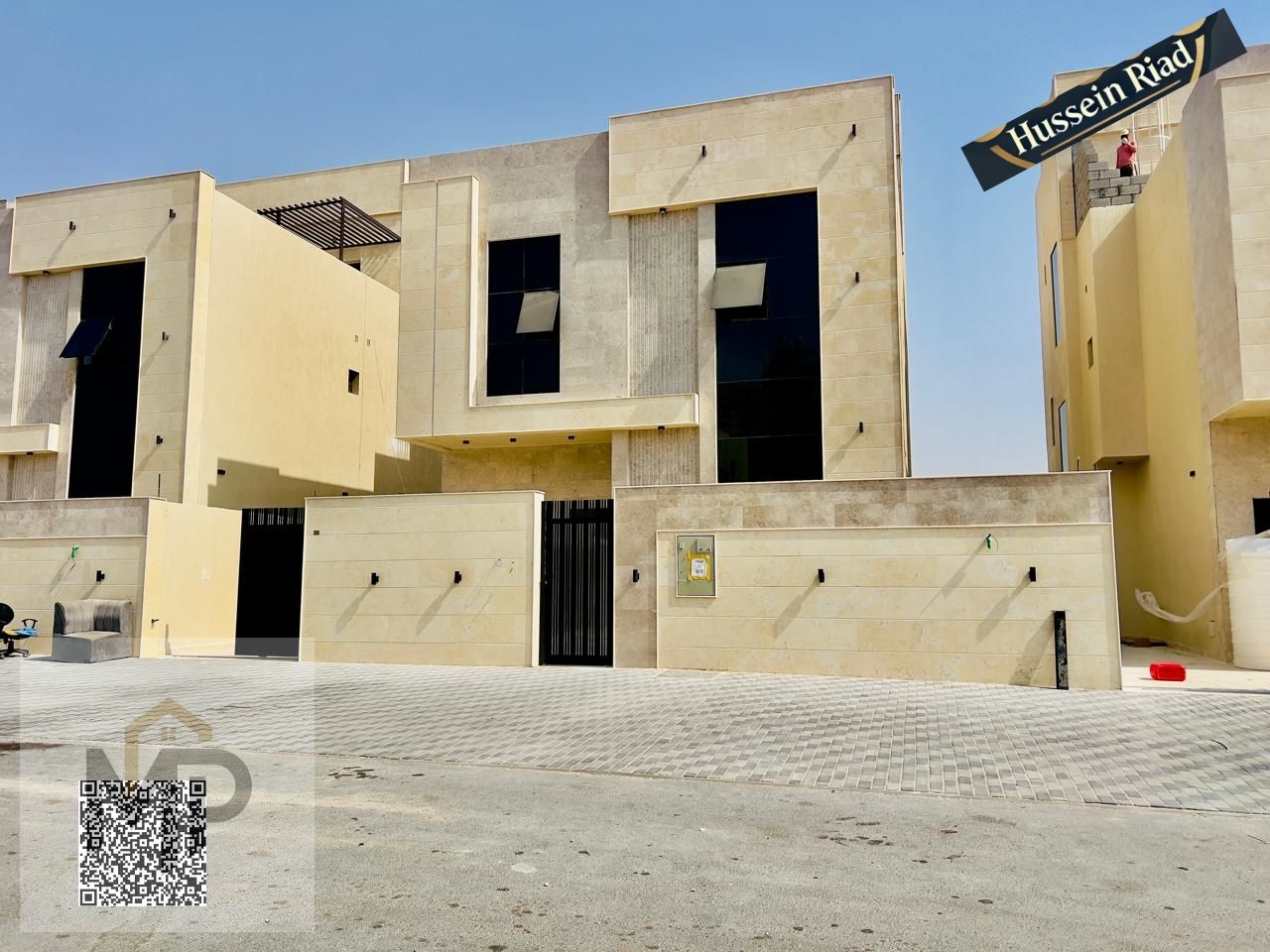 For sale - a luxurious villa in the Jasmine area - Ajman, close to Sheikh Mohammed bin Zayed Road - a strategic and distinguished location
