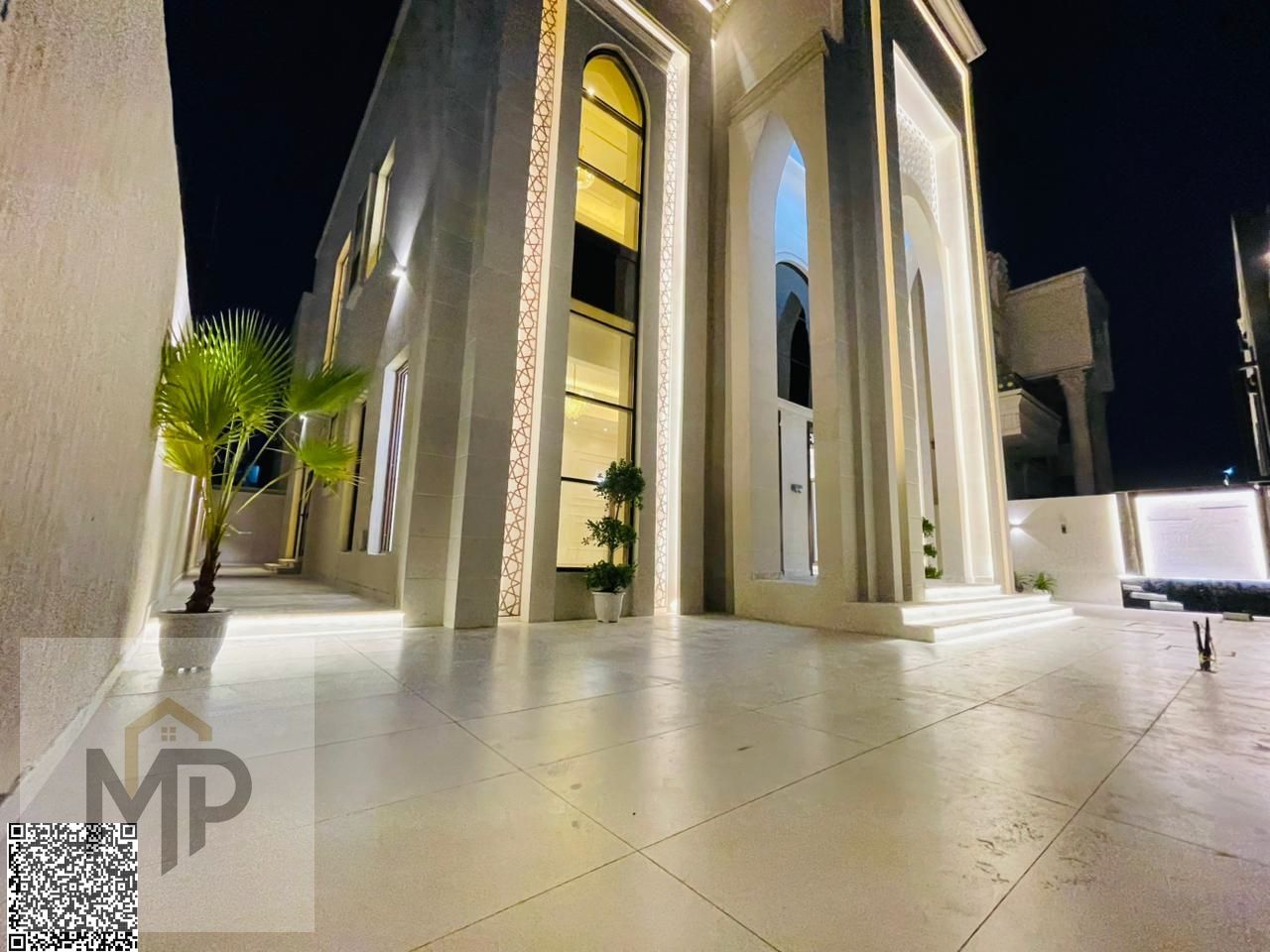 Shocking and limited offer | Price reduced from AED 2,050,000 to only AED 1,850,000, including registration fees for cash purchase.