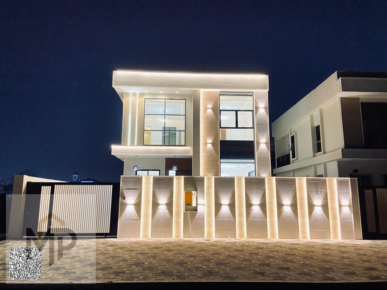 For sale: Luxury villa near Sheikh Mohammed Bin Zayed Road - Freehold ownership for life for all nationalities - with easy bank financing available
