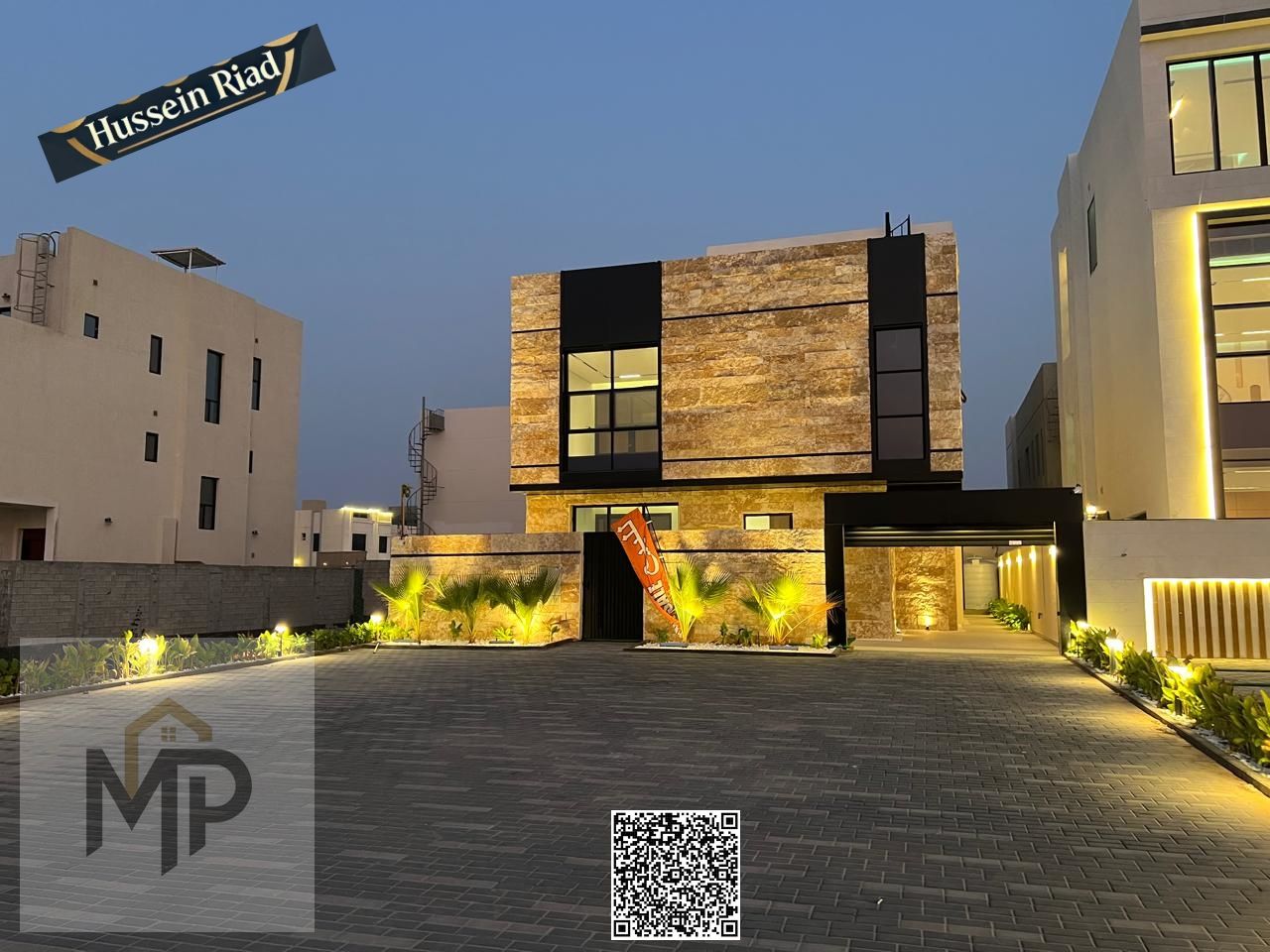 For sale: Luxurious modern villa, two floors and a rooftop, with a swimming pool. Includes fees, high-end finishes, and freehold ownership for all nat