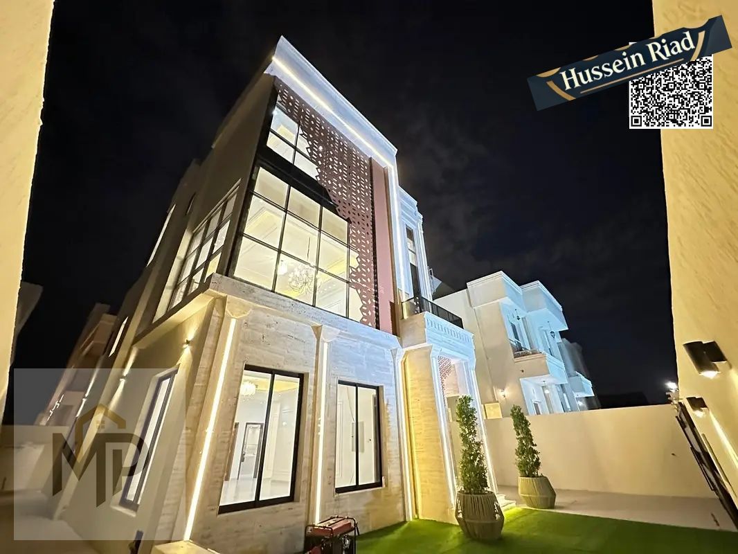 Villa with pool for sale in Al Aliyah area - Ajman, strategic location and modern design, including registration fees. Land area: 4,300 feet².