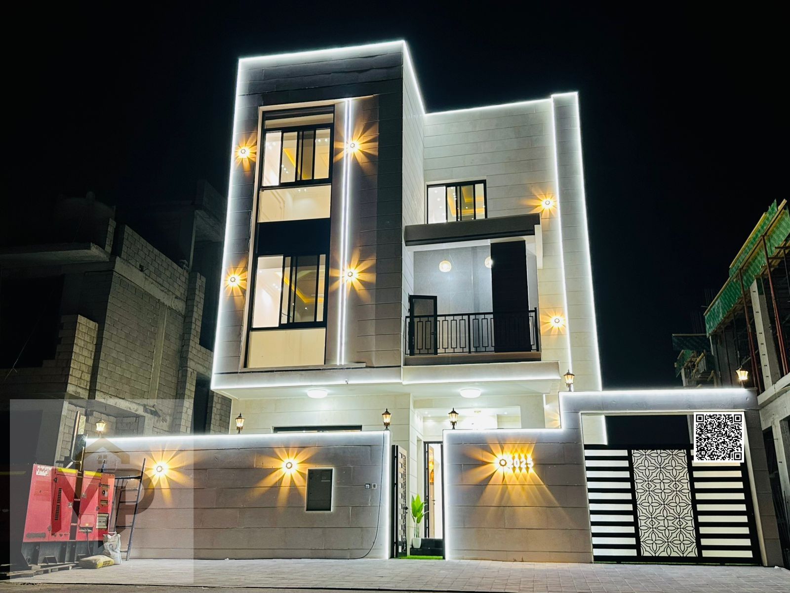 Villa with all-inclusive price (electricity, water, and air conditioning), freehold, on the main street, ready to move in, in one of Ajman's most pres