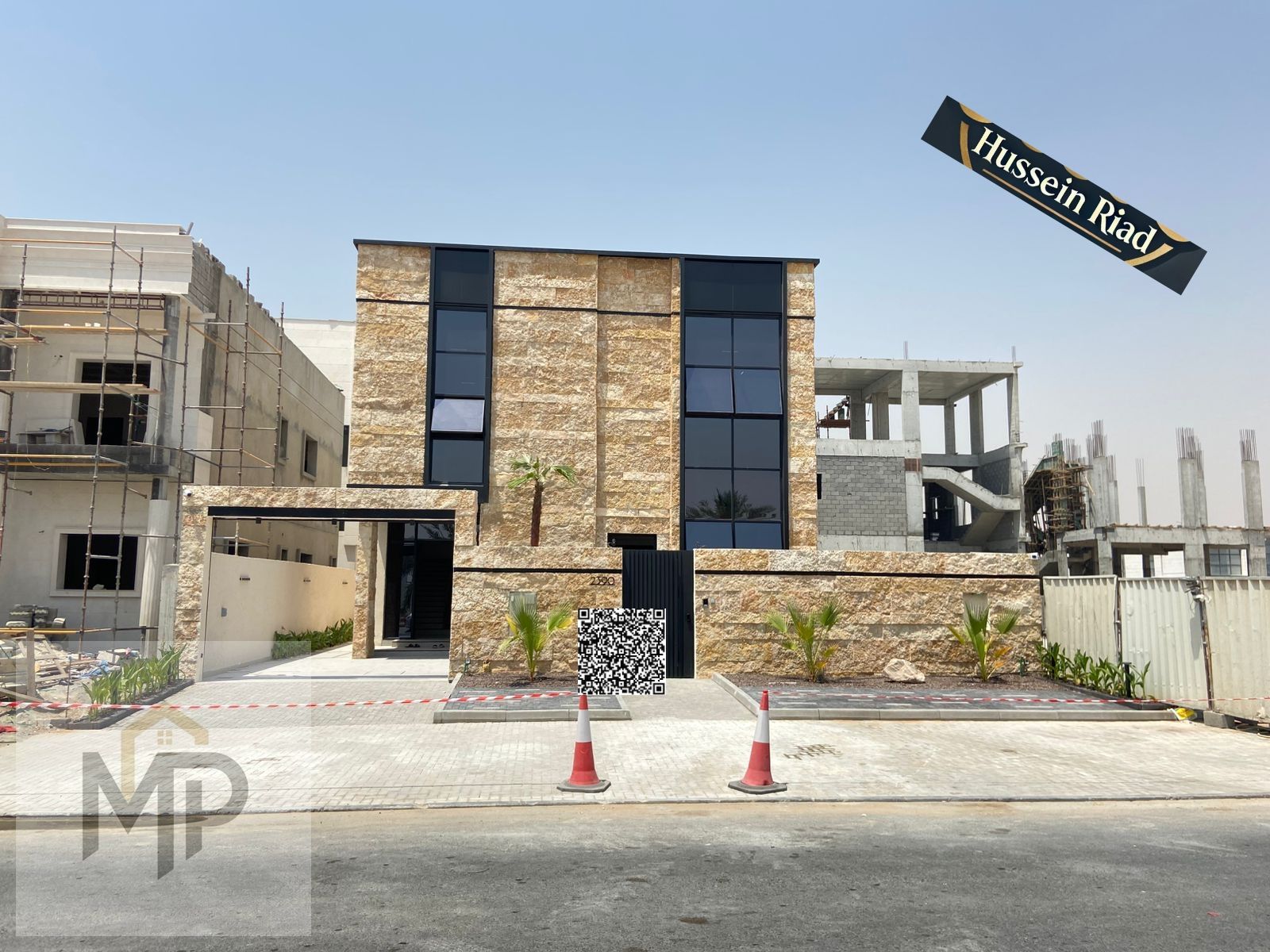 Luxury villa for sale in Al Alia area – Ajman. Strategic location, swimming pool, modern design. Registration fees included.