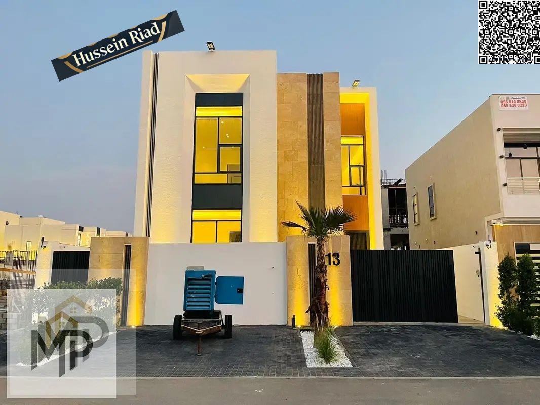 Own your dream villa with all fees included and invest in a luxurious villa in the heart of Al-Haliyo 2. Don't miss this opportunity!