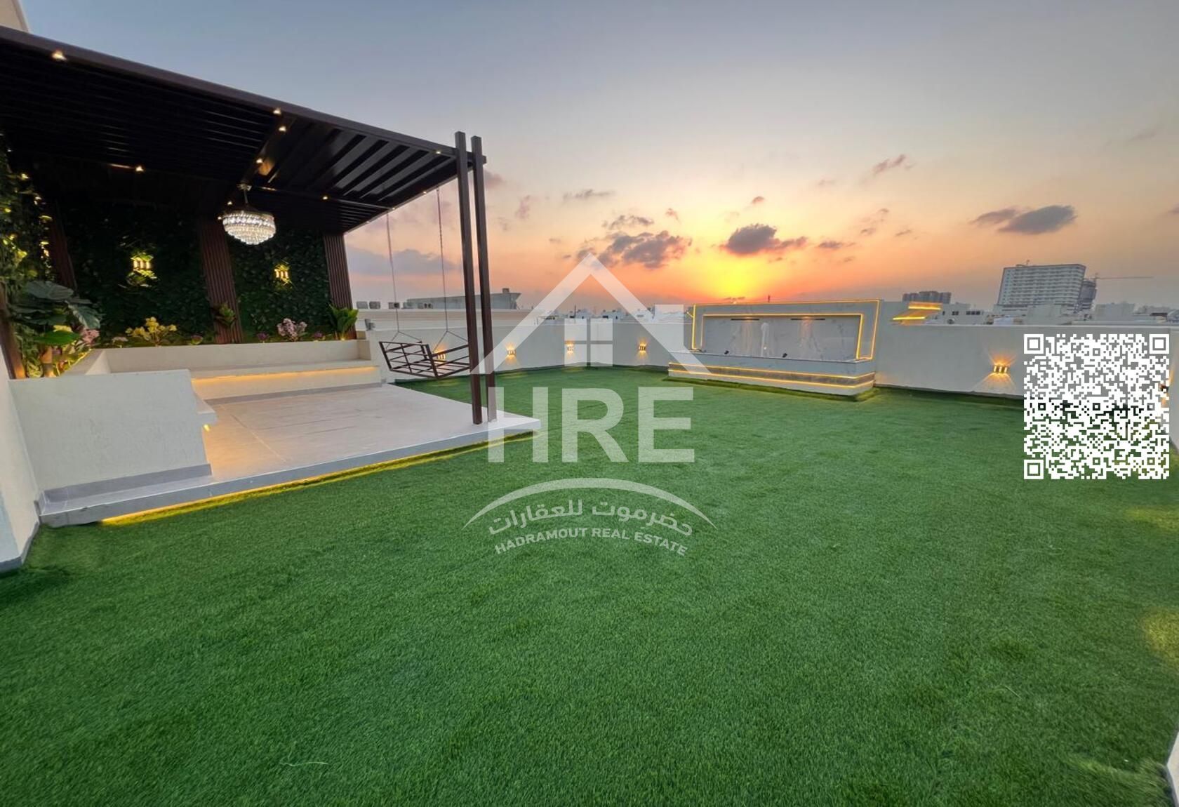 Classic villa with private roof and full furnishings