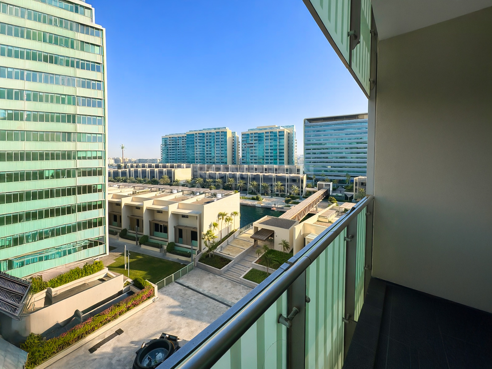 Canal + Sea View | Tenanted |Private Beach Access