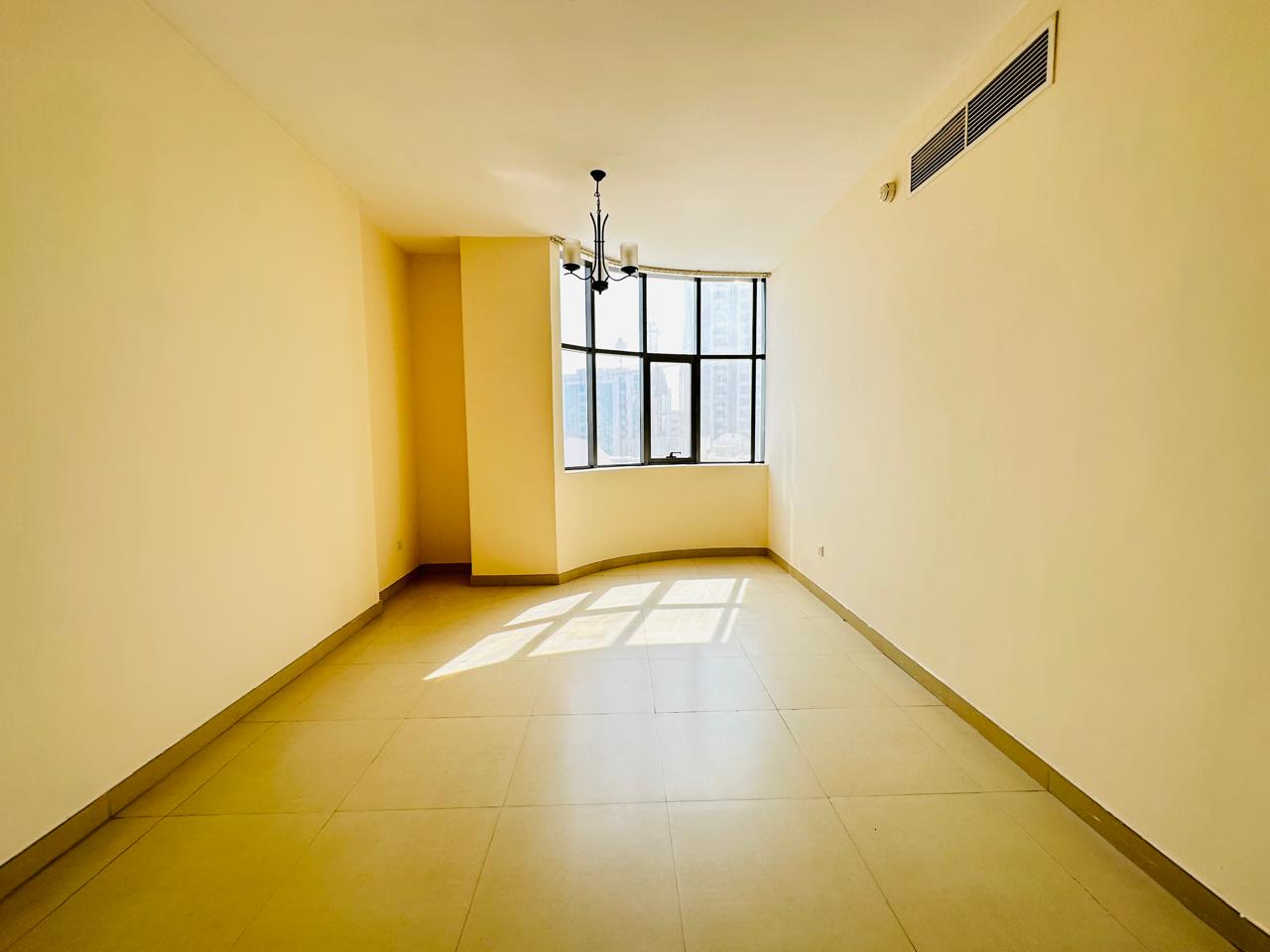Parking free / supreb 2bhk with nice view / balcony+gym+pool just in 52k