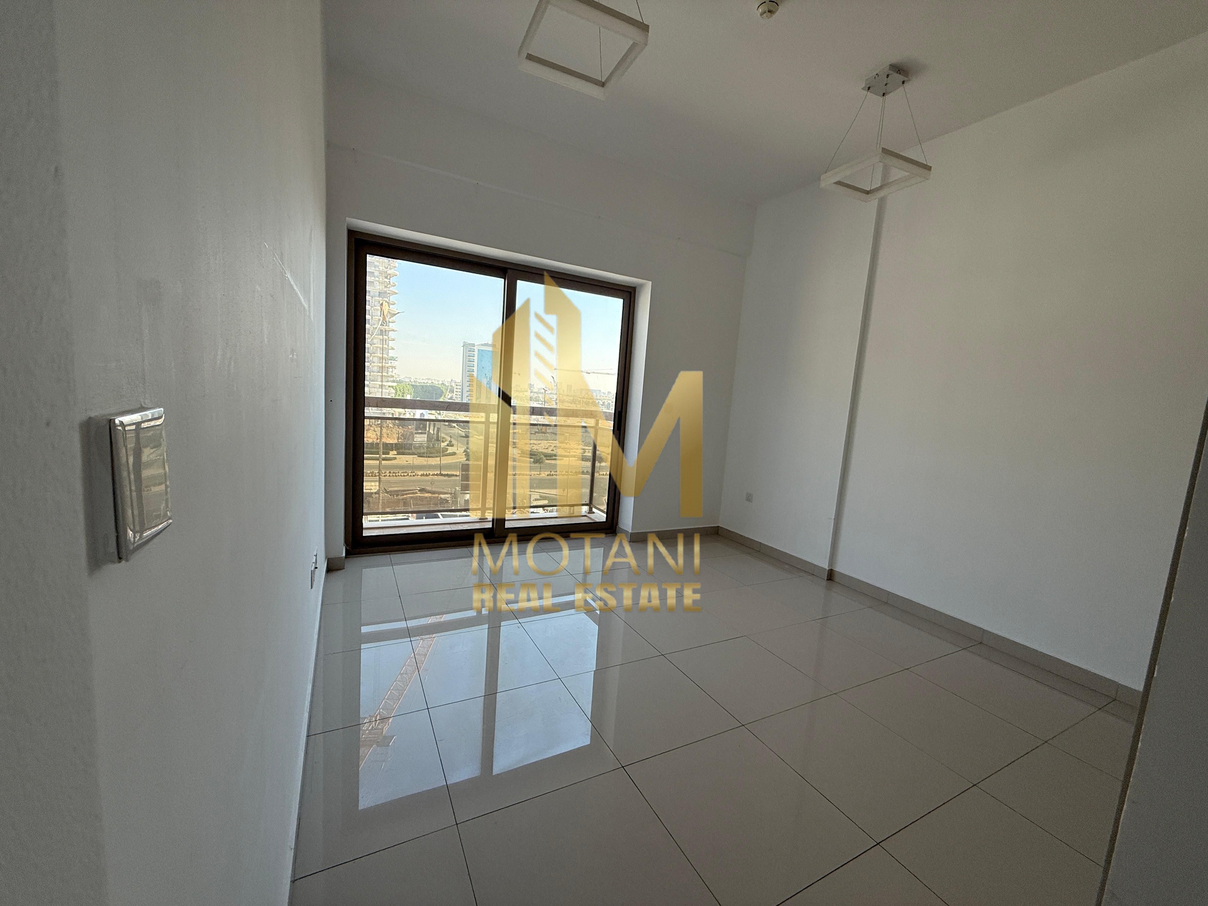 Smart Investment | Semi-Closed Kitchen | Mid Floor