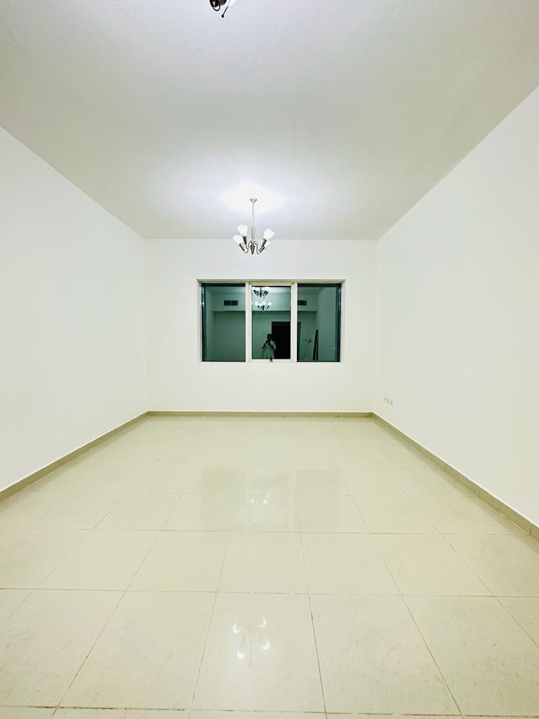 Opp Sahara center very nice 2bhk 15 days free / parking free / 2full bathrooms / wardrobes / parking free just in 54k