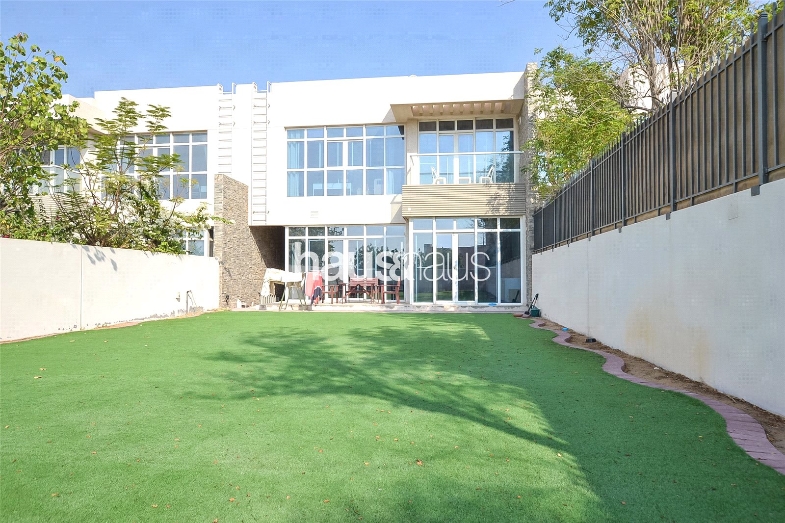 3 Bedroom + Maids | Close to Pool | Single Row |