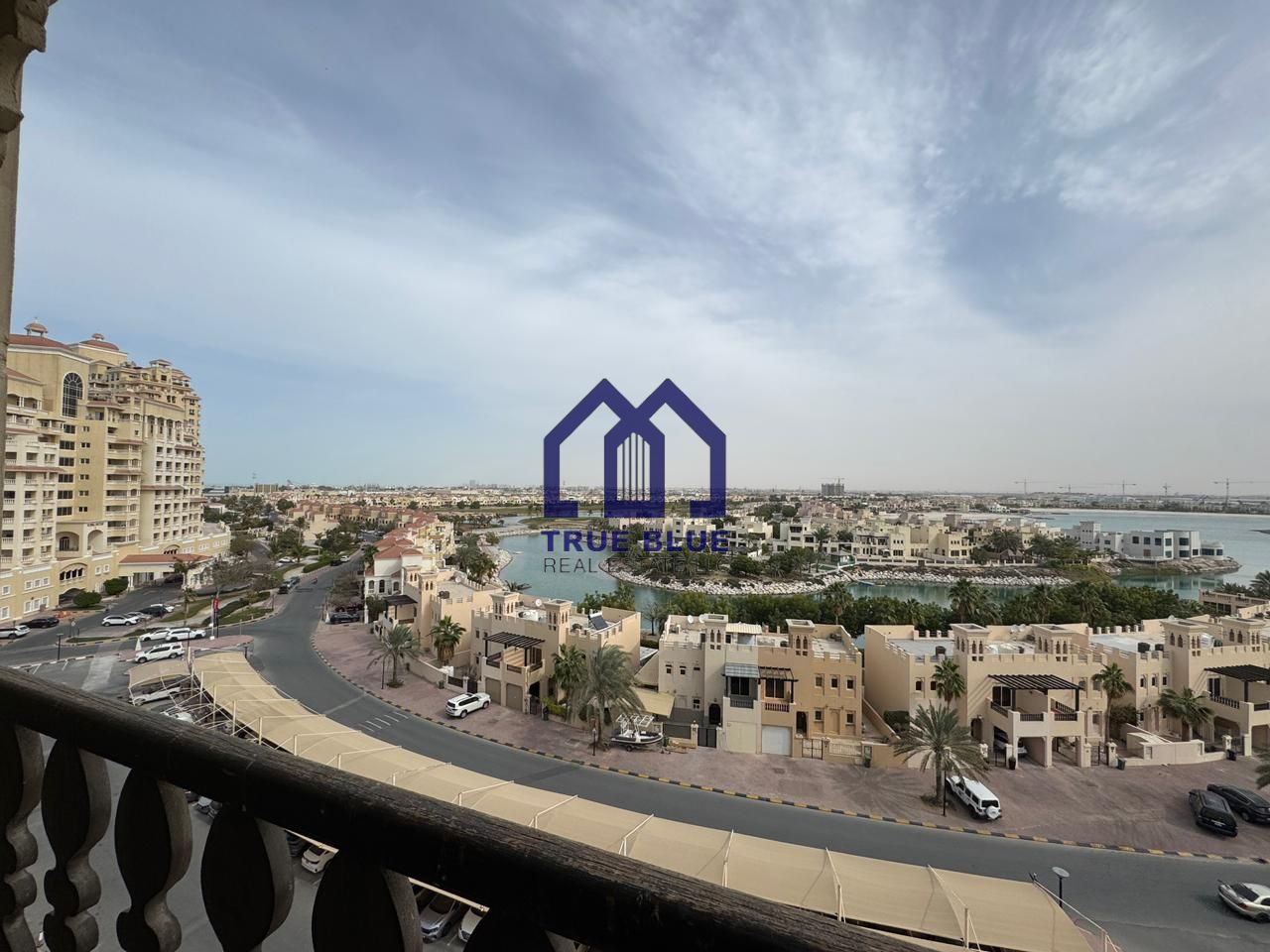 Bright Studio with Lagoon View | Marina Residence