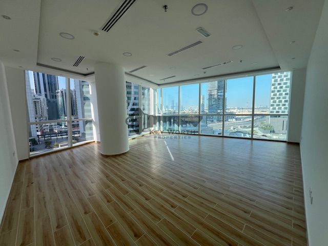 Compact Office in prime Location | Near Canal & RTA Parking