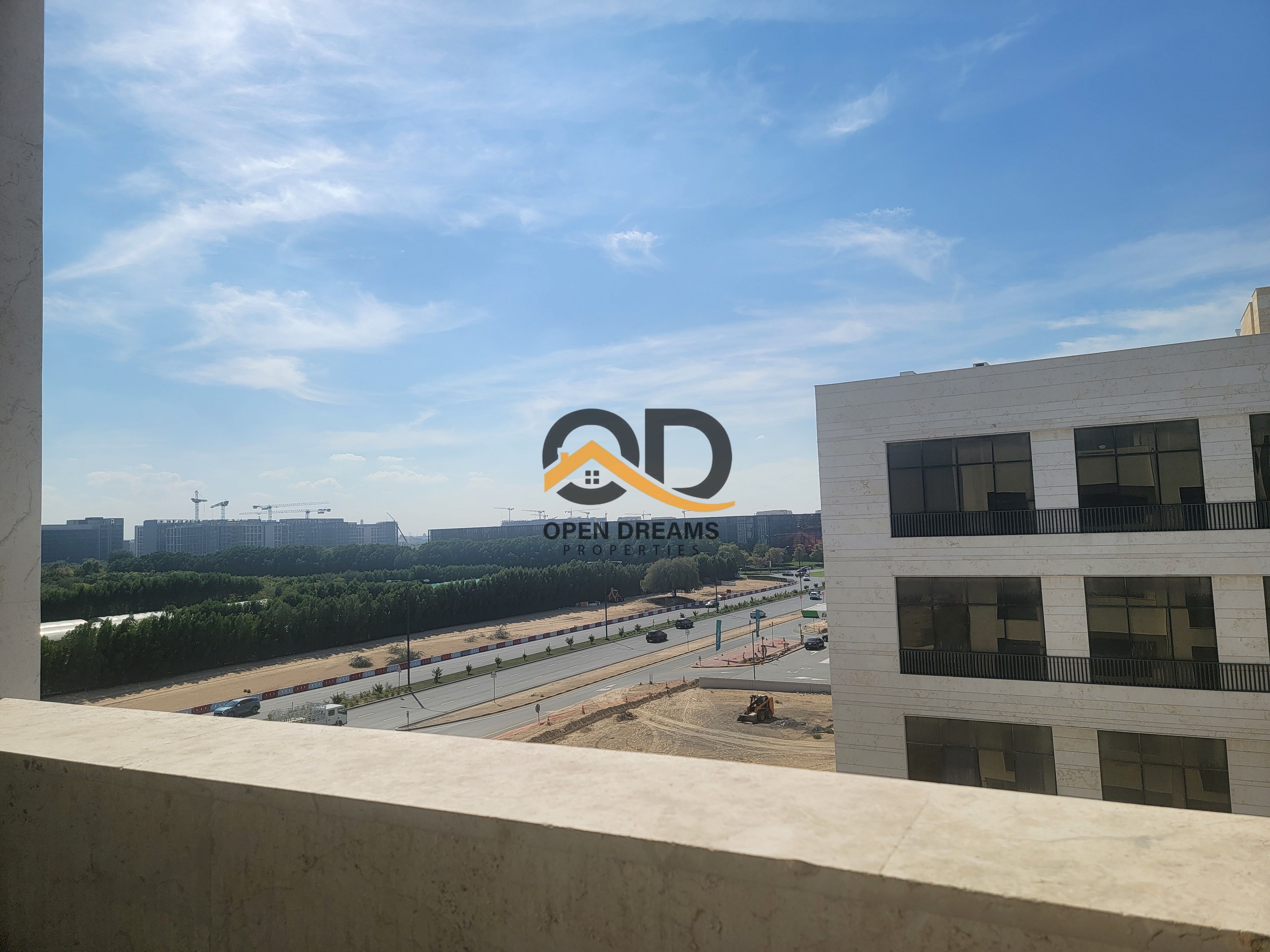 CHARMING 1BHK APARTMENT WITH BALCONY AT PRIME LOCATION
