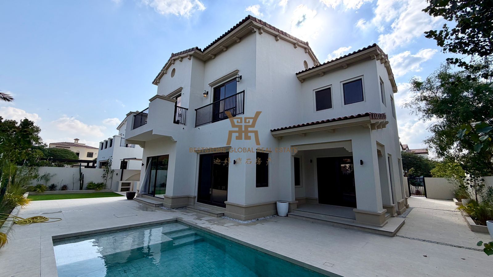 Luxurious 5 BHK Villa | Fully Upgraded with Private Pool