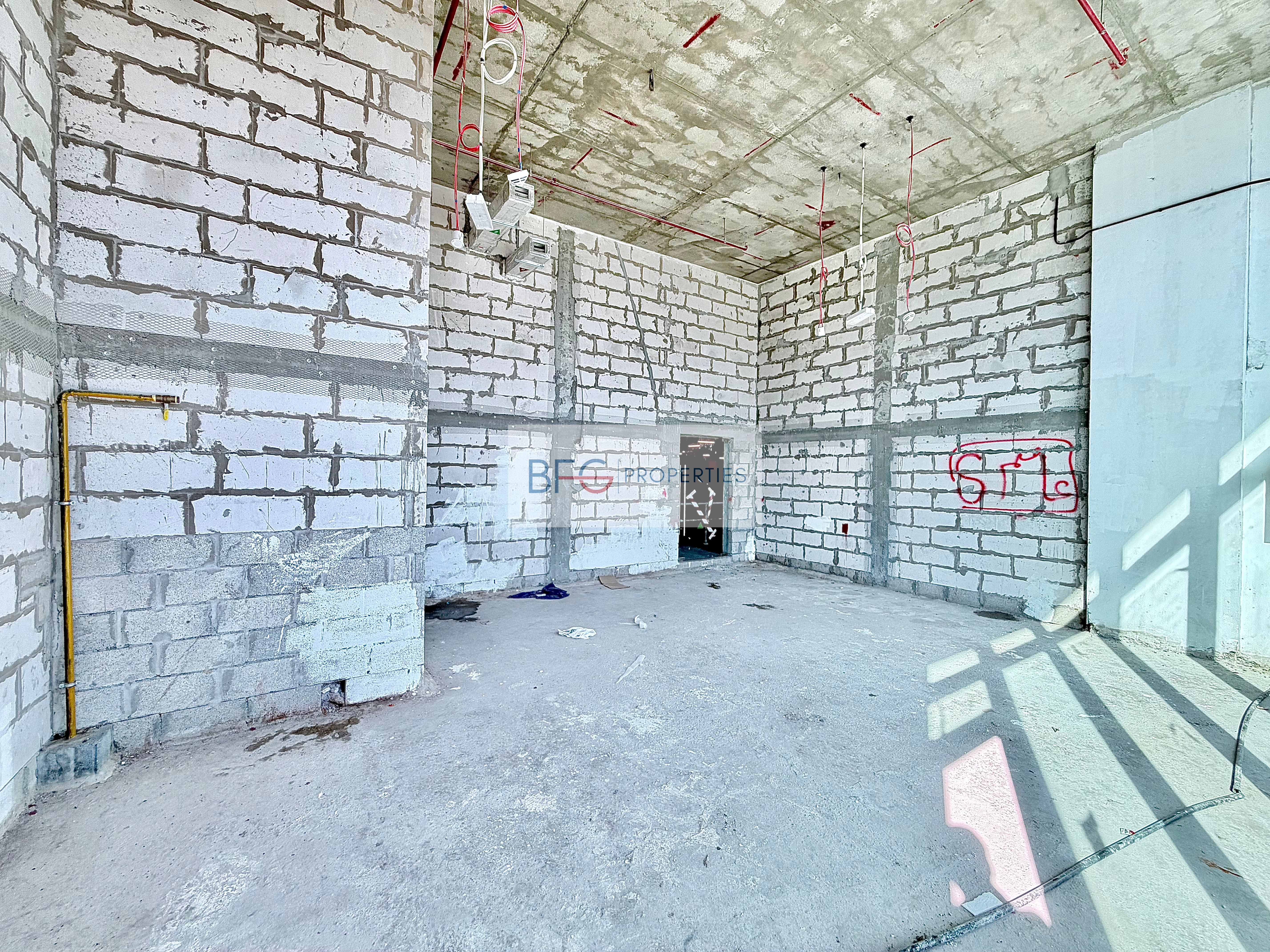 Retail Shop | Spacious Layout | Brand New