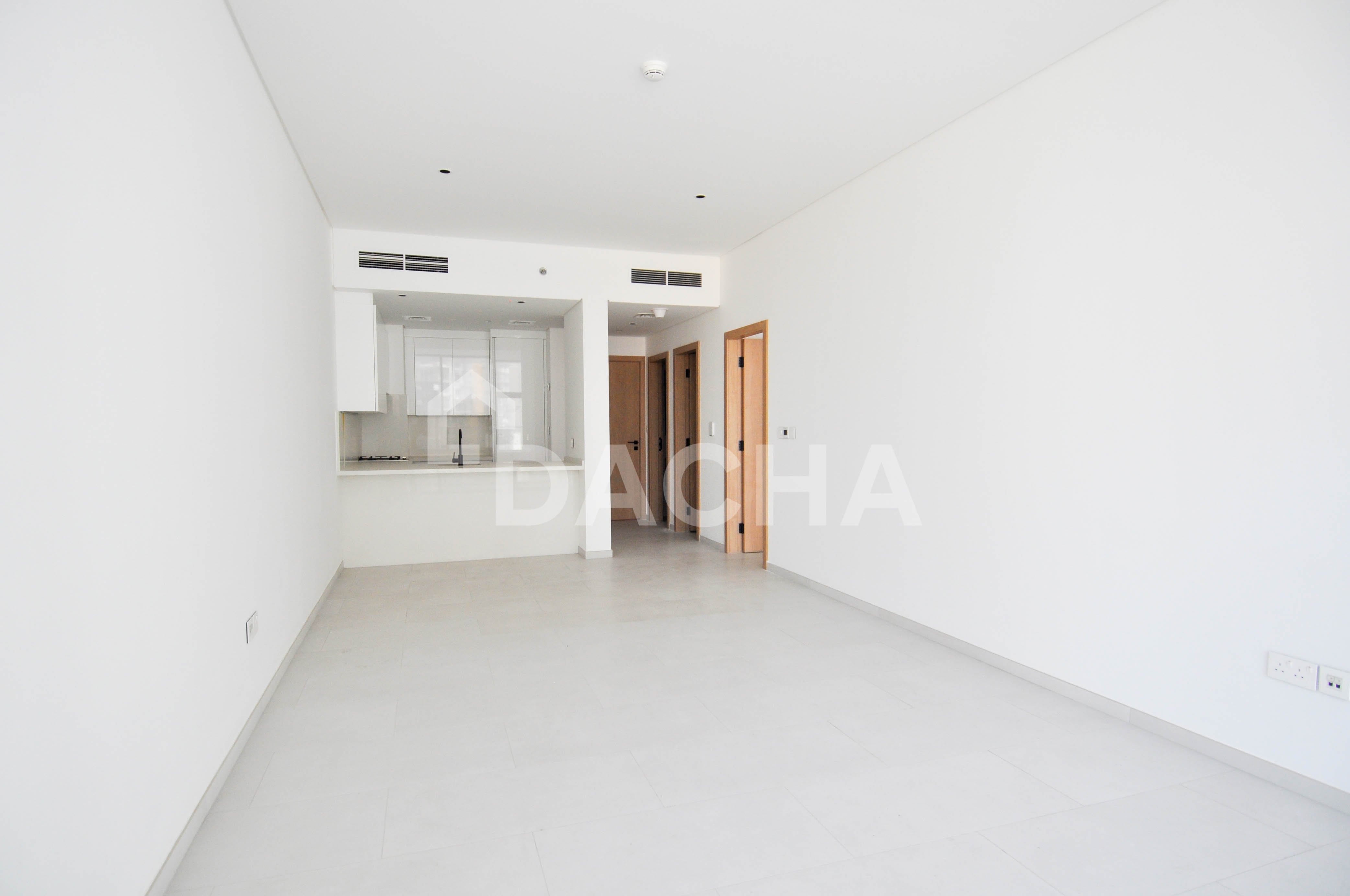 Burj Khalifa View | With Balcony | Spacious