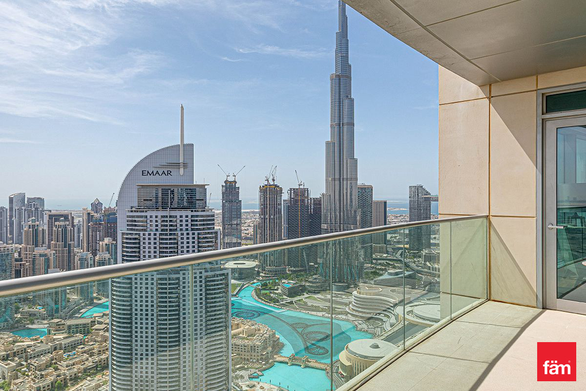 01 Series | Burj Khalifa And Fountain View