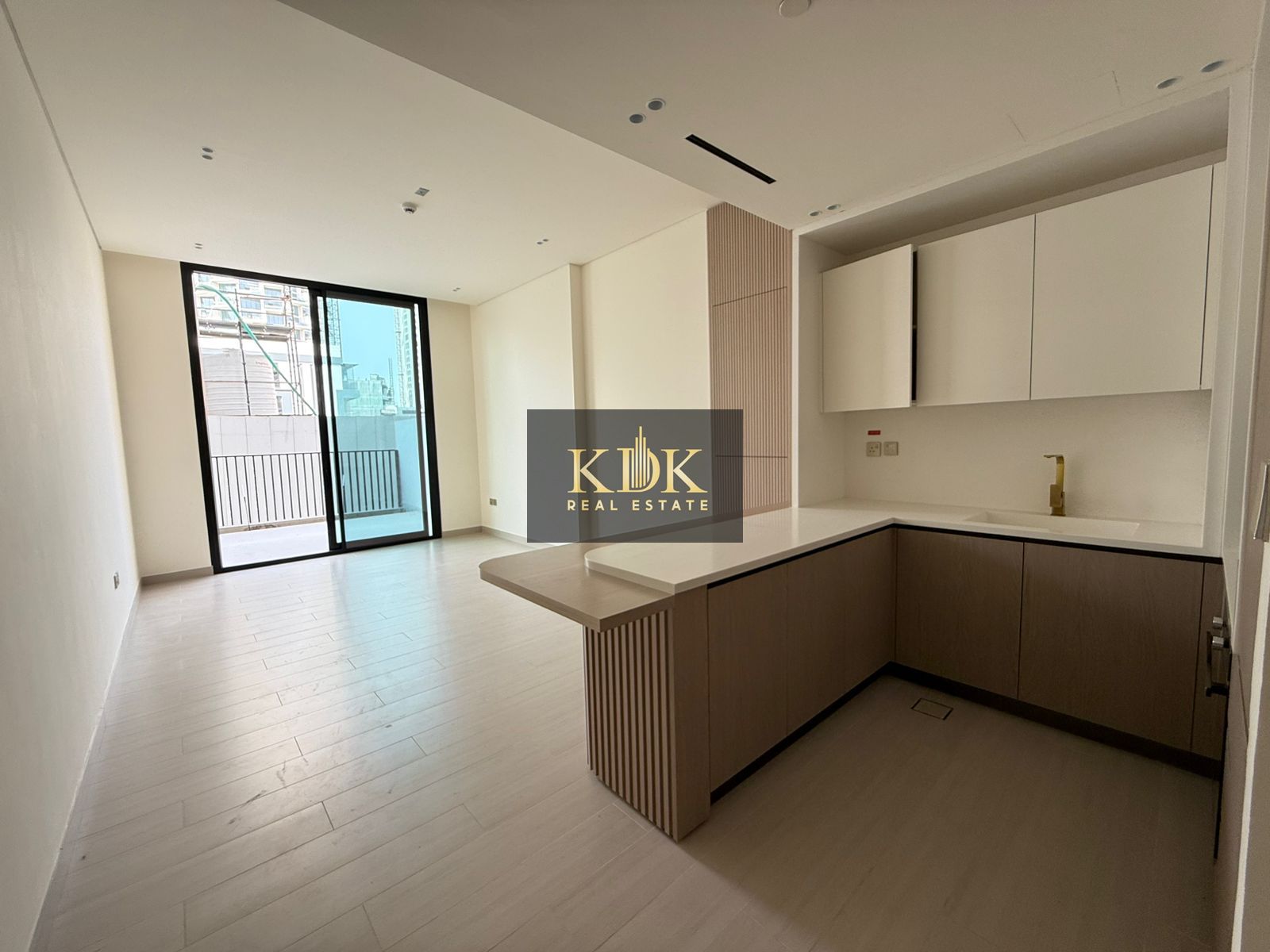 Unfurnished 1BR| Prime Location | Ready to Move