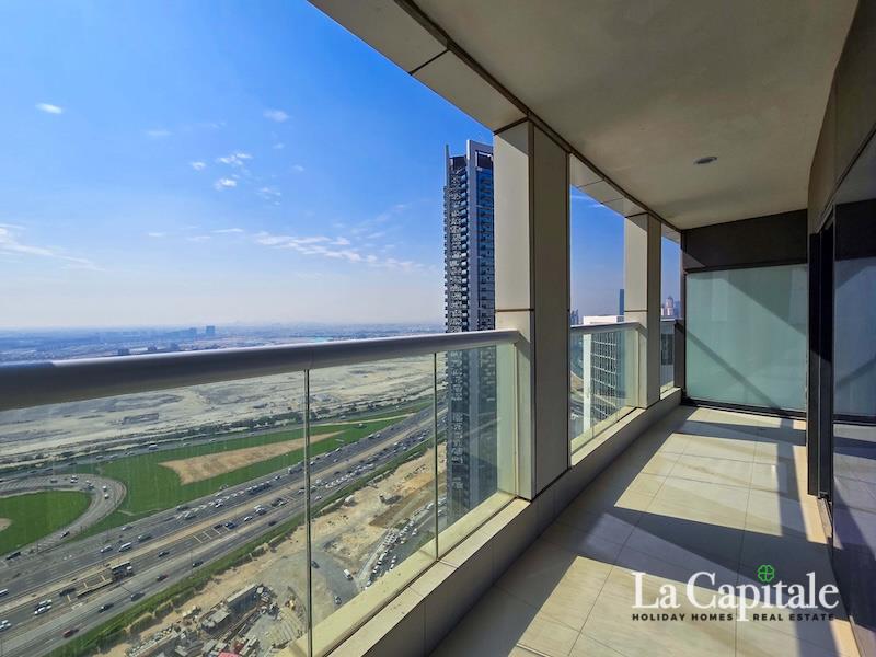 Fully Furnished | High Floor | Ready to Move