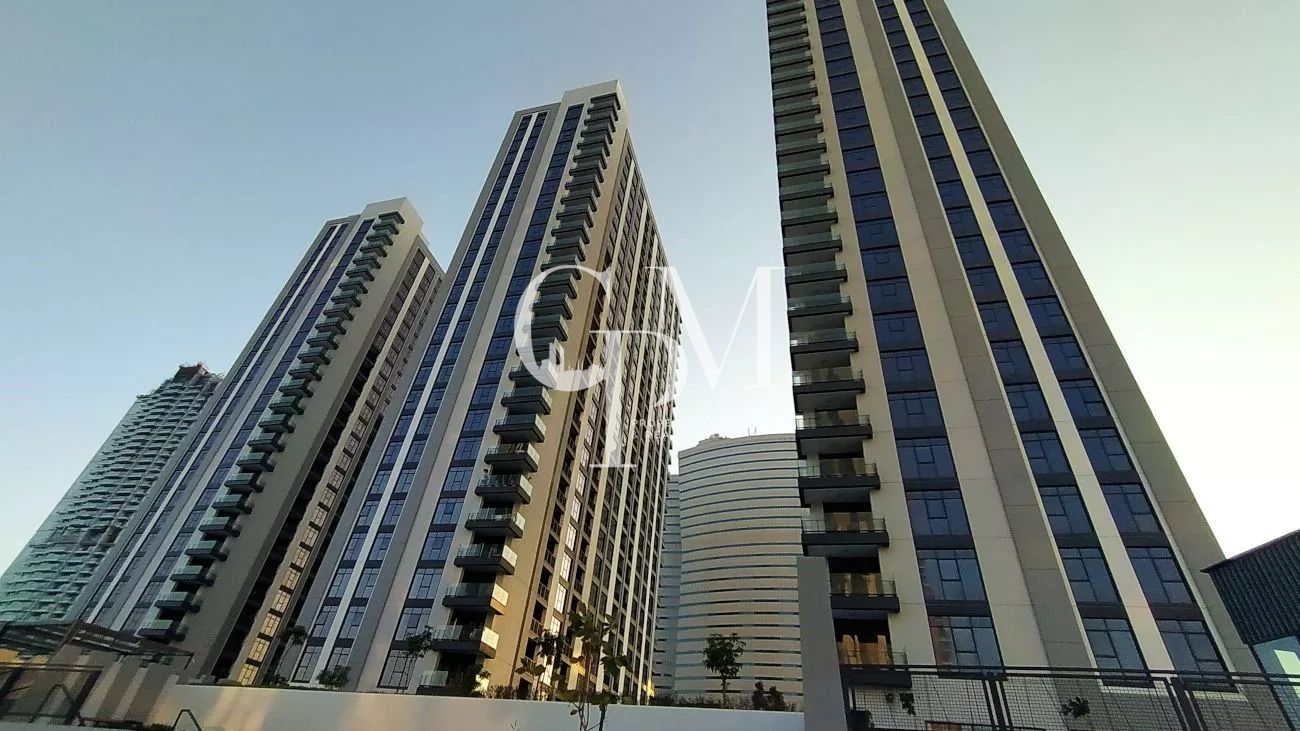 Contemporary 2BR Home | Vacant & Move-In Ready | Balcony with Garden View