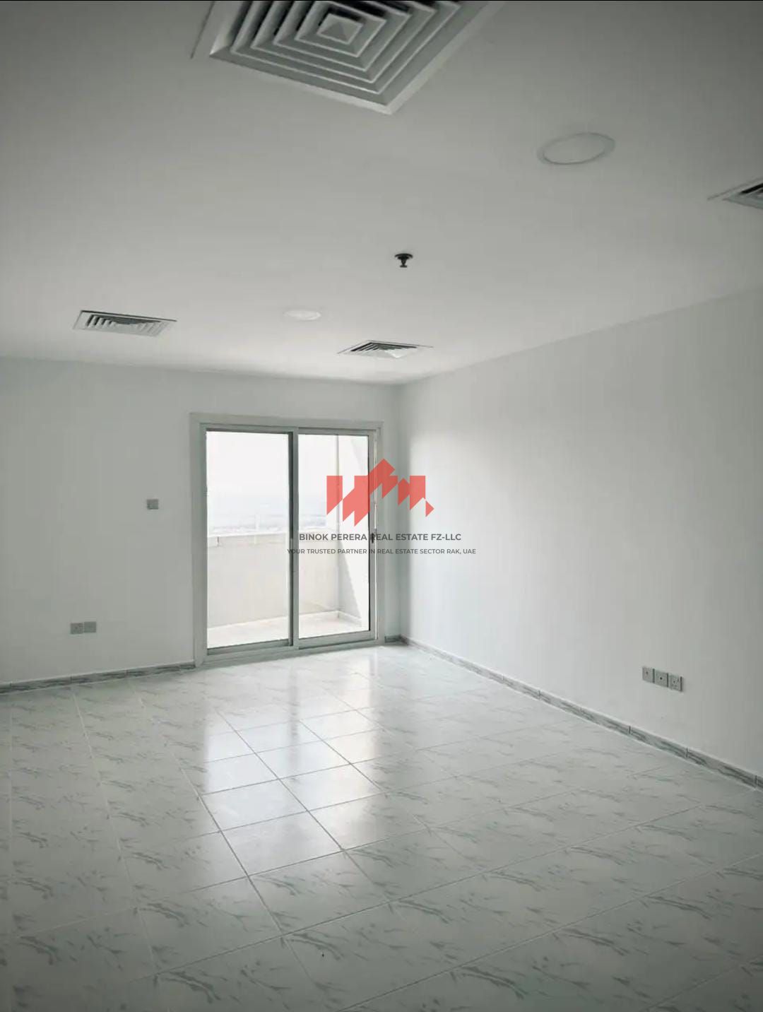 UNFURNISHED 2 BHK IN RAK TOWER