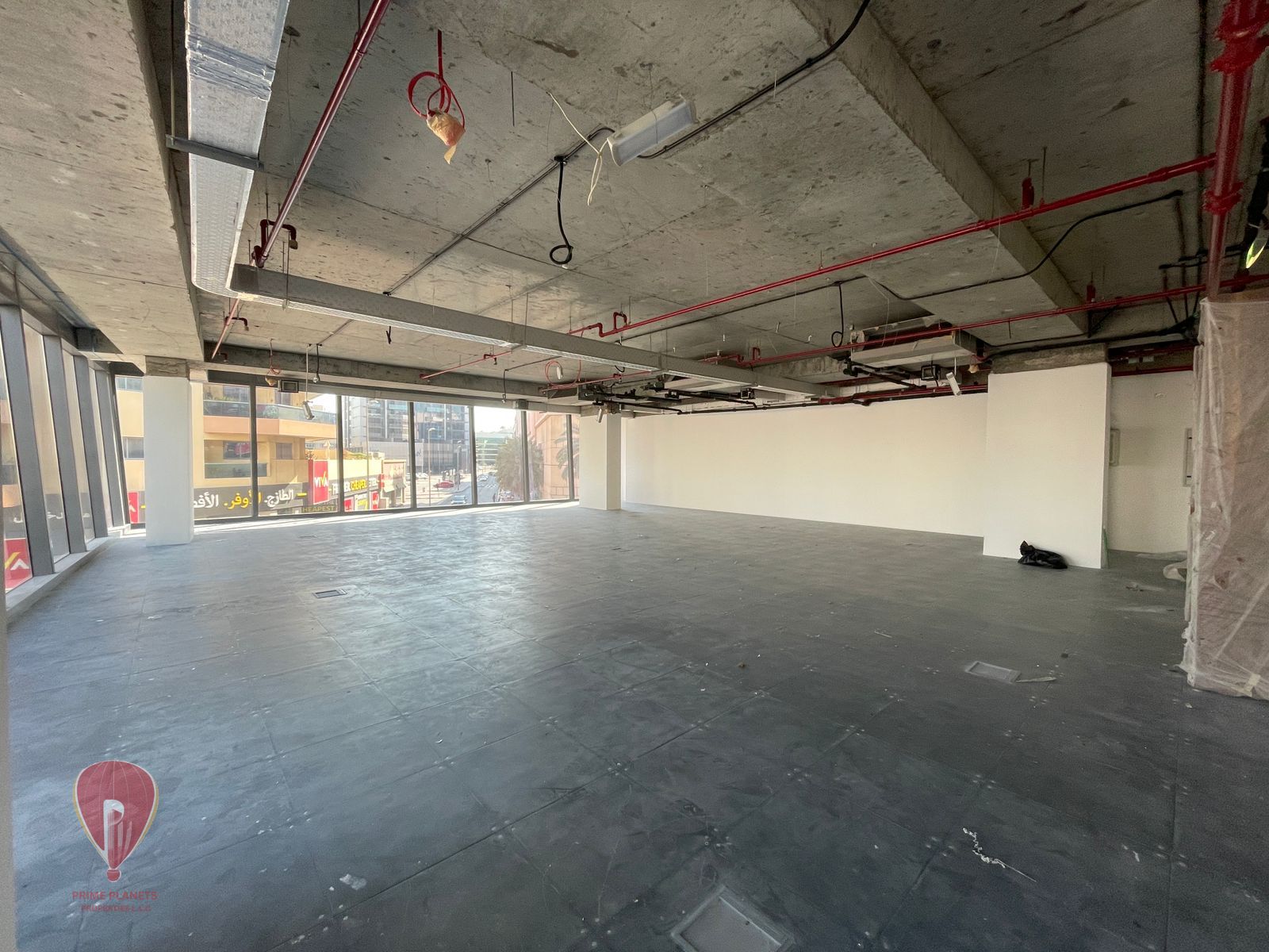 Open Views | Low Floor | Semi Fitted Office