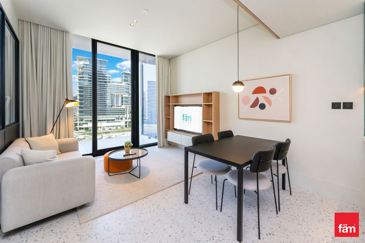 Modern Furnished 1BR | Prime Location | Burj VIew