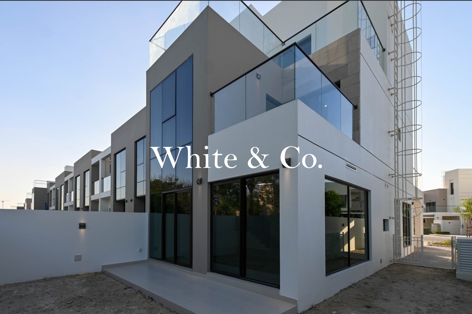 Brand New | Corner Unit | G+2