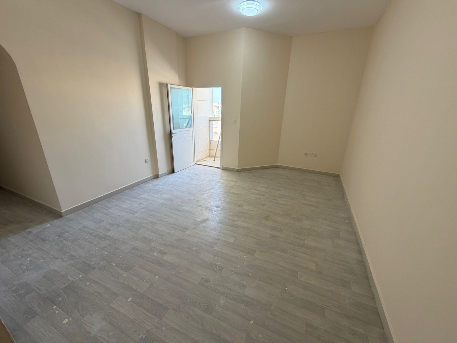 A spacious one-bedroom apartment with a practical design, located in a vibrant area and very close to Sheikh Ammar Street, making it suitable for thos